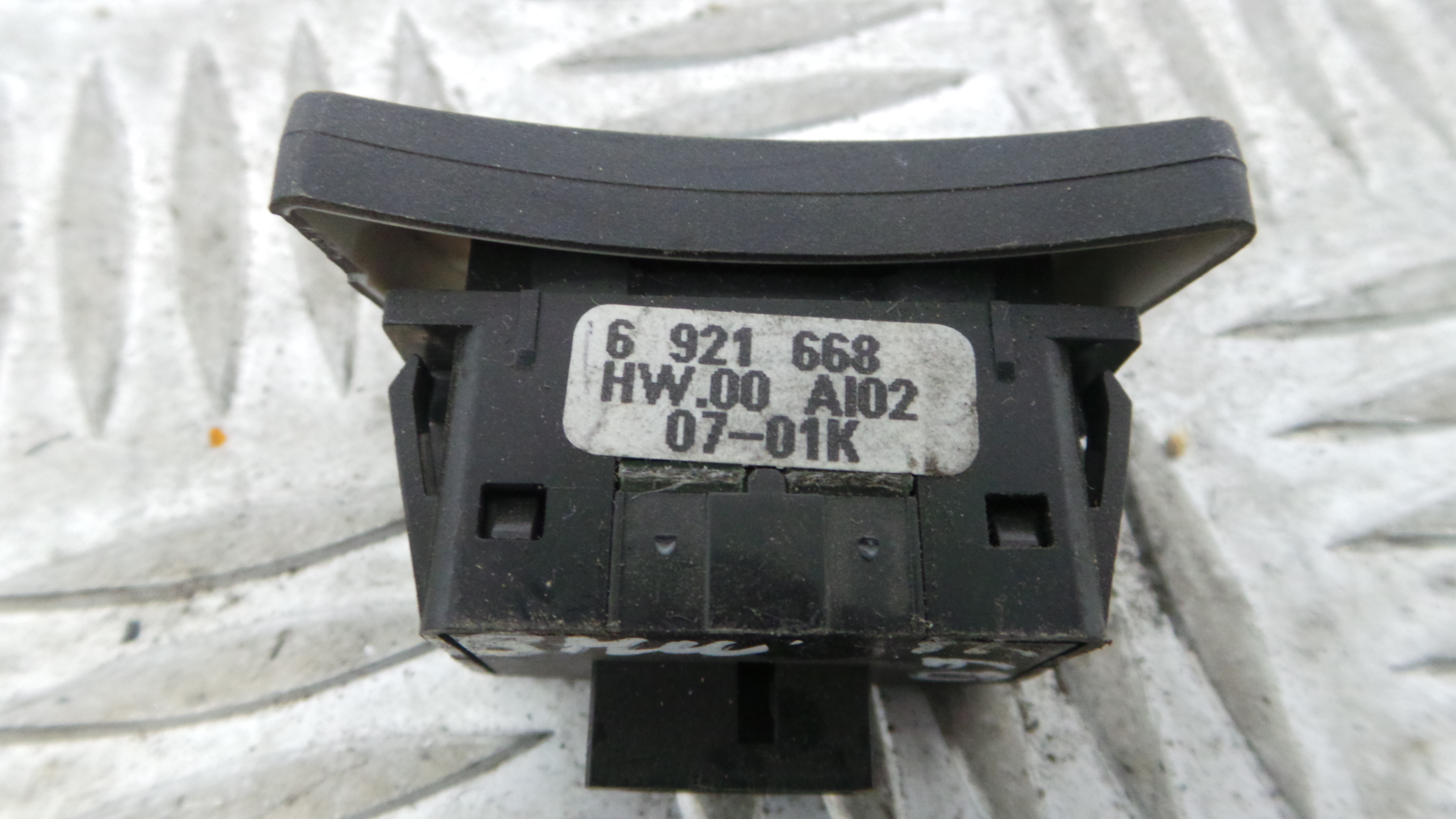 Botões da Consola  6921668 - BMW 5 (E60)-33194978