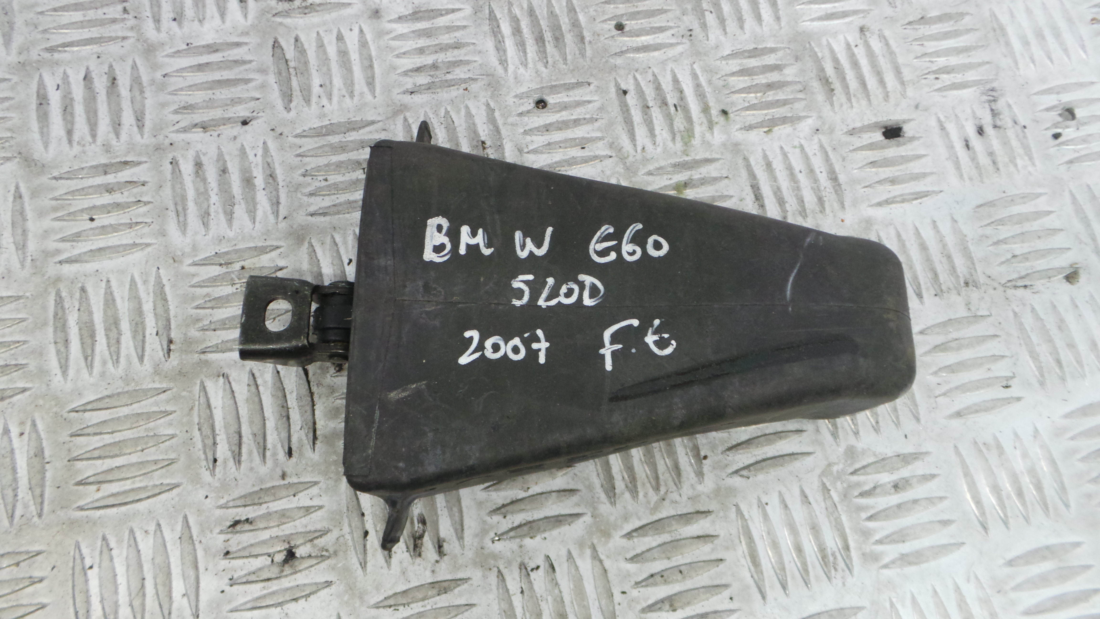 Esticador / Limitador de porta 51.22-7033623 - BMW 5 (E60)-33195100 Esticador / Limitador de porta 51.22-7033623 - BMW 5 (E60)-33195100