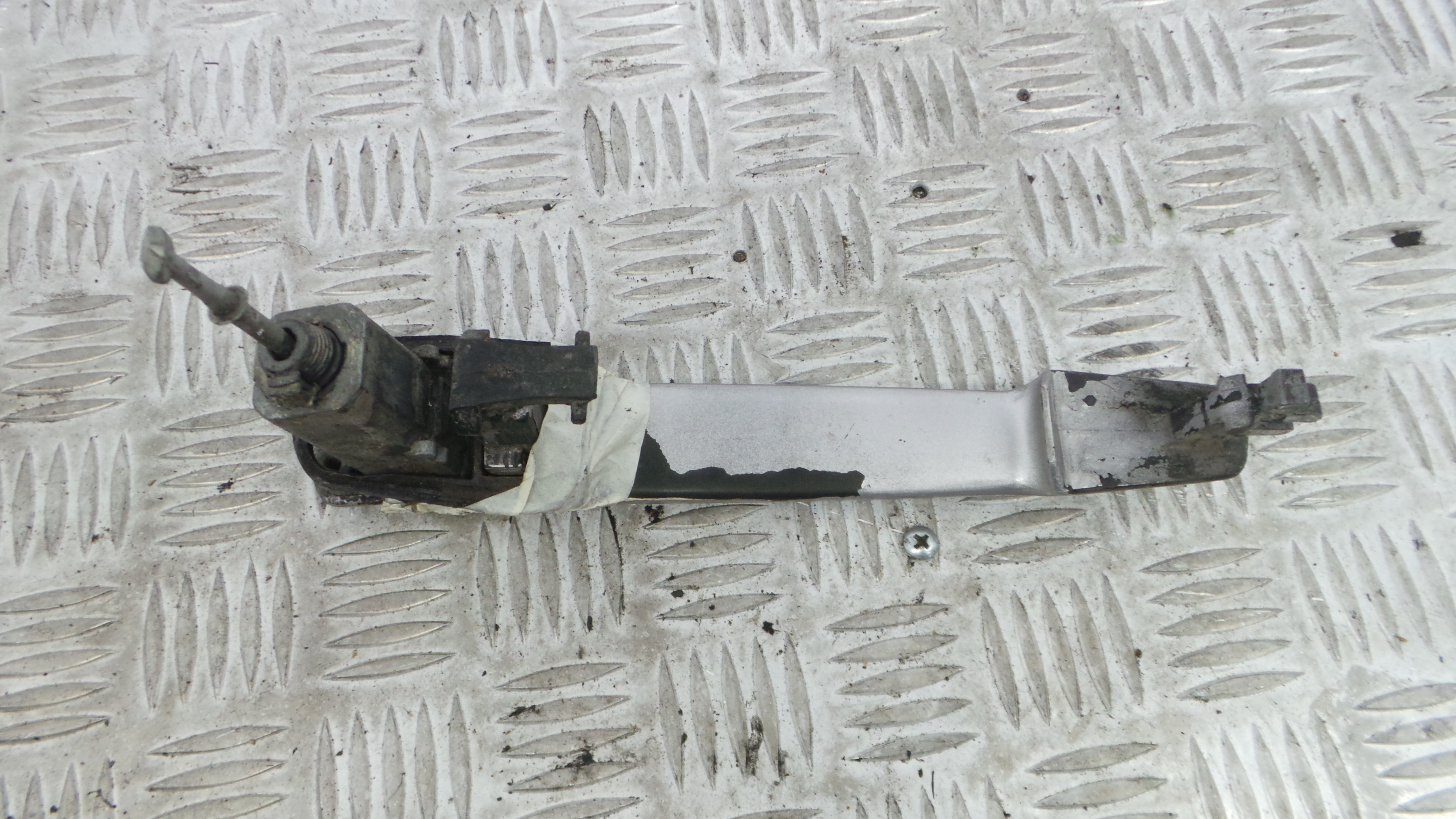 Puxador Exterior Frente Direita  A2027601170 - MERCEDES-BENZ C-CLASS (W202)-33195121