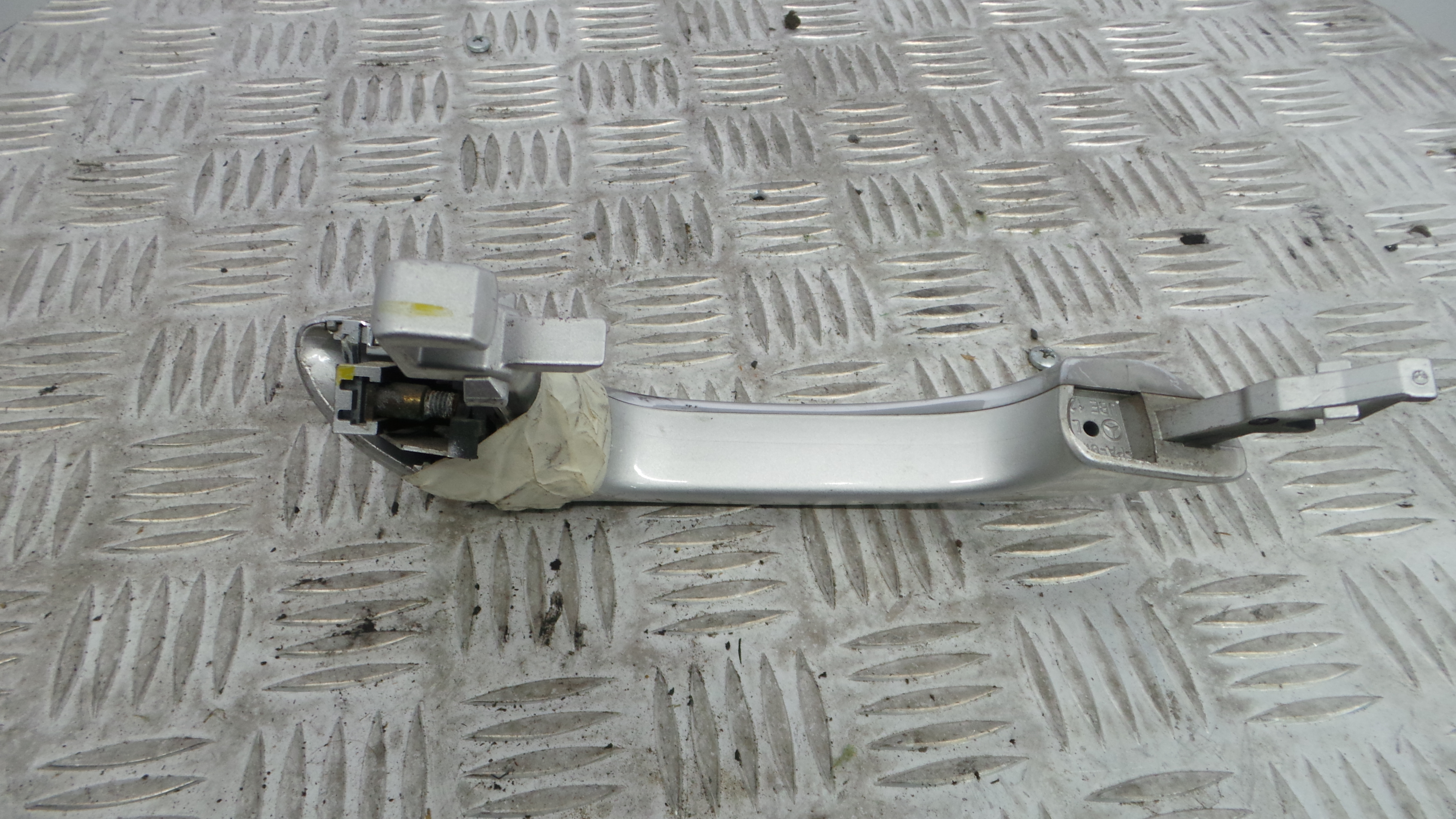 Puxador Exterior Trás esquerdo A2117602170 - MERCEDES-BENZ C-CLASS (W203)-33195132