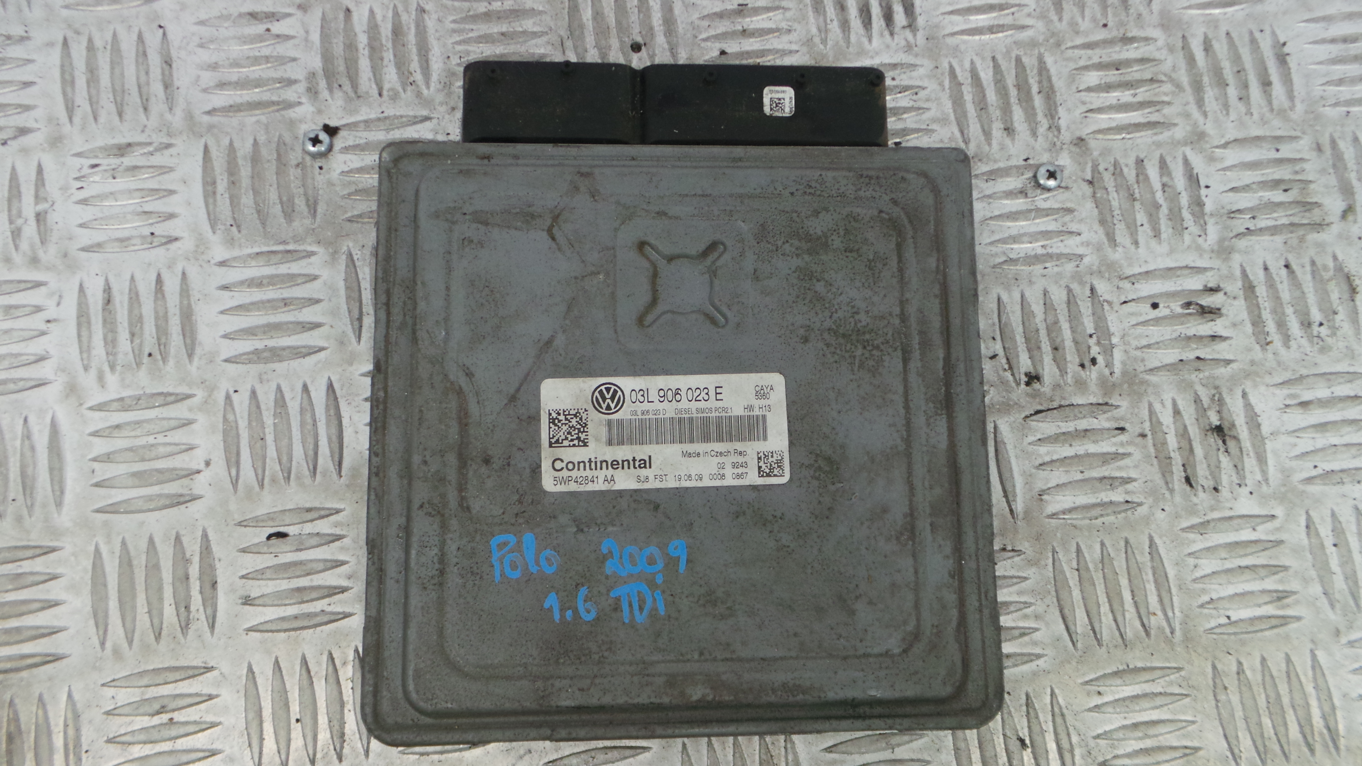 Centralina do Motor 03L906023E - VW POLO V (6R1, 6C1)-33195201