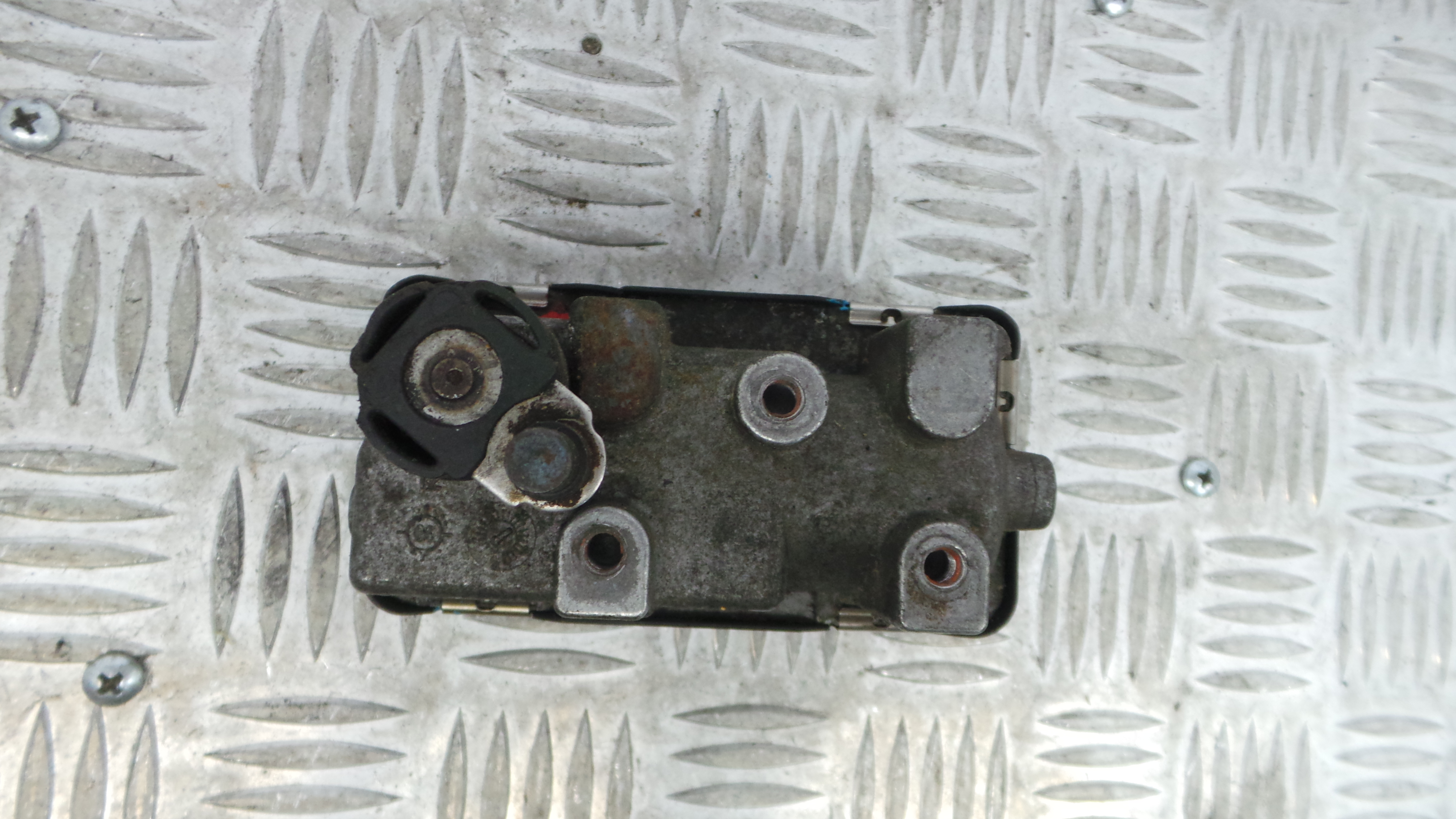 Válvula do Turbo 6NW008412 - BMW 3 (E46)-33195247