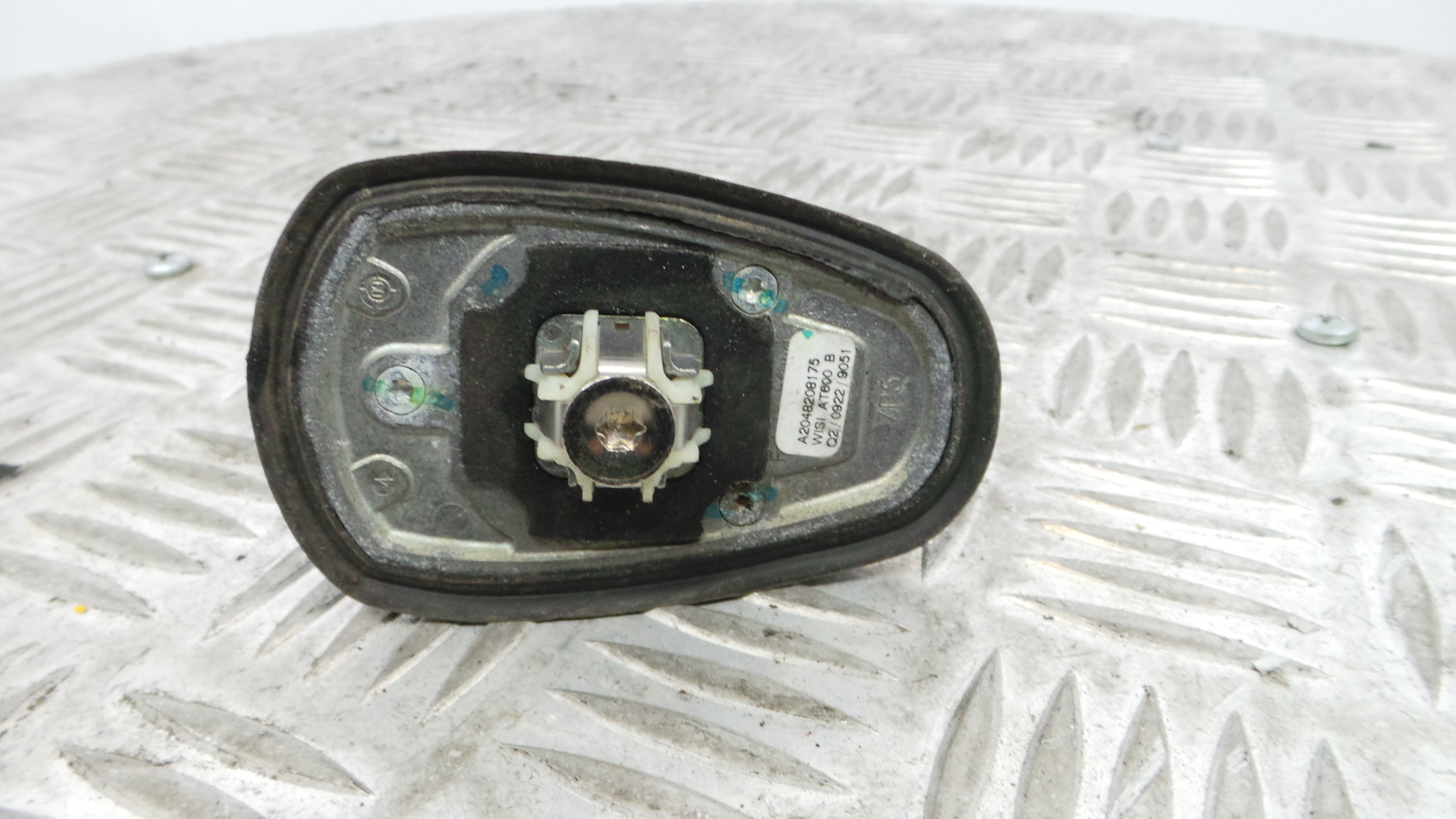 Antena A2048208175 - MERCEDES-BENZ C-CLASS (W204)-33195282