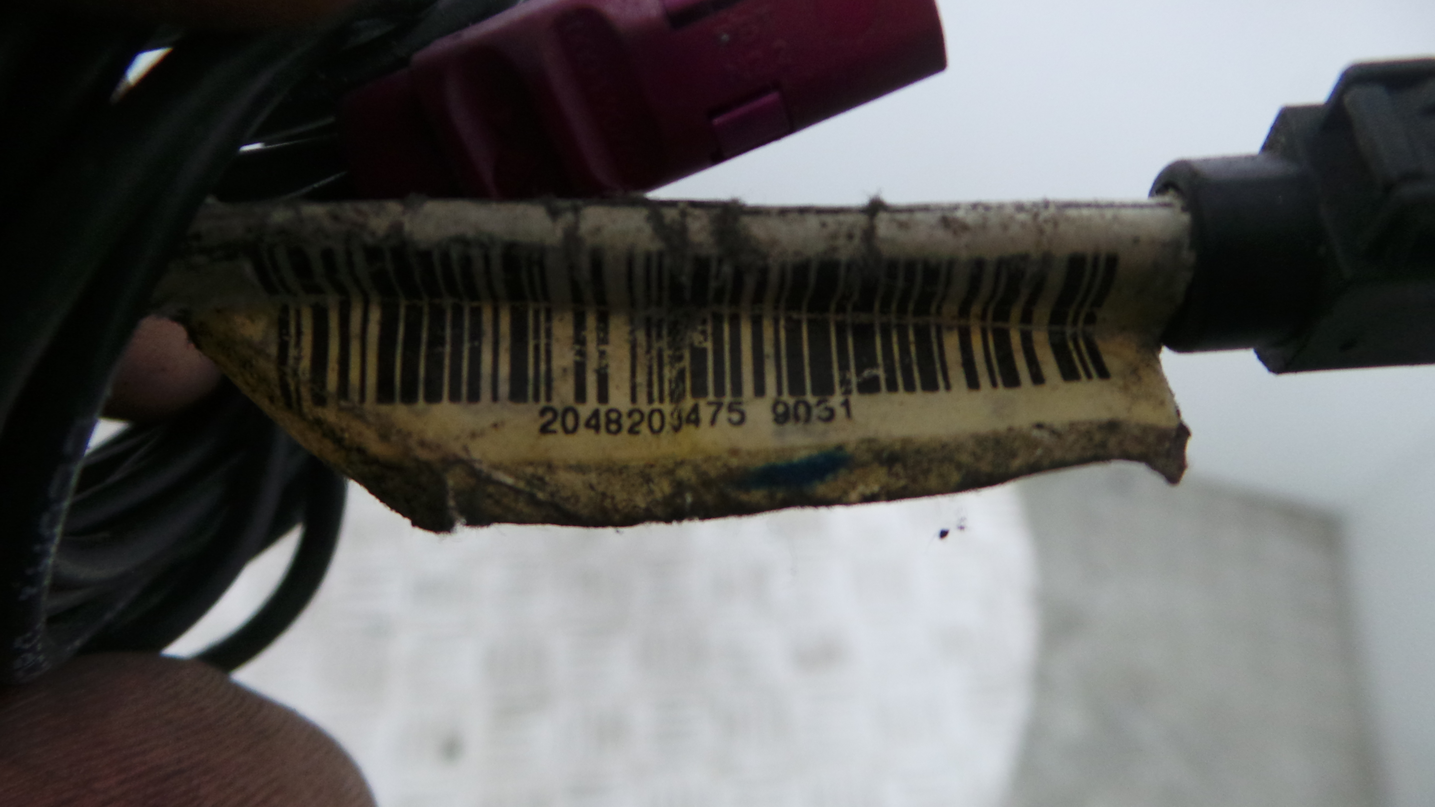 Antena 2048206475 - MERCEDES-BENZ C-CLASS (W204)-33195285