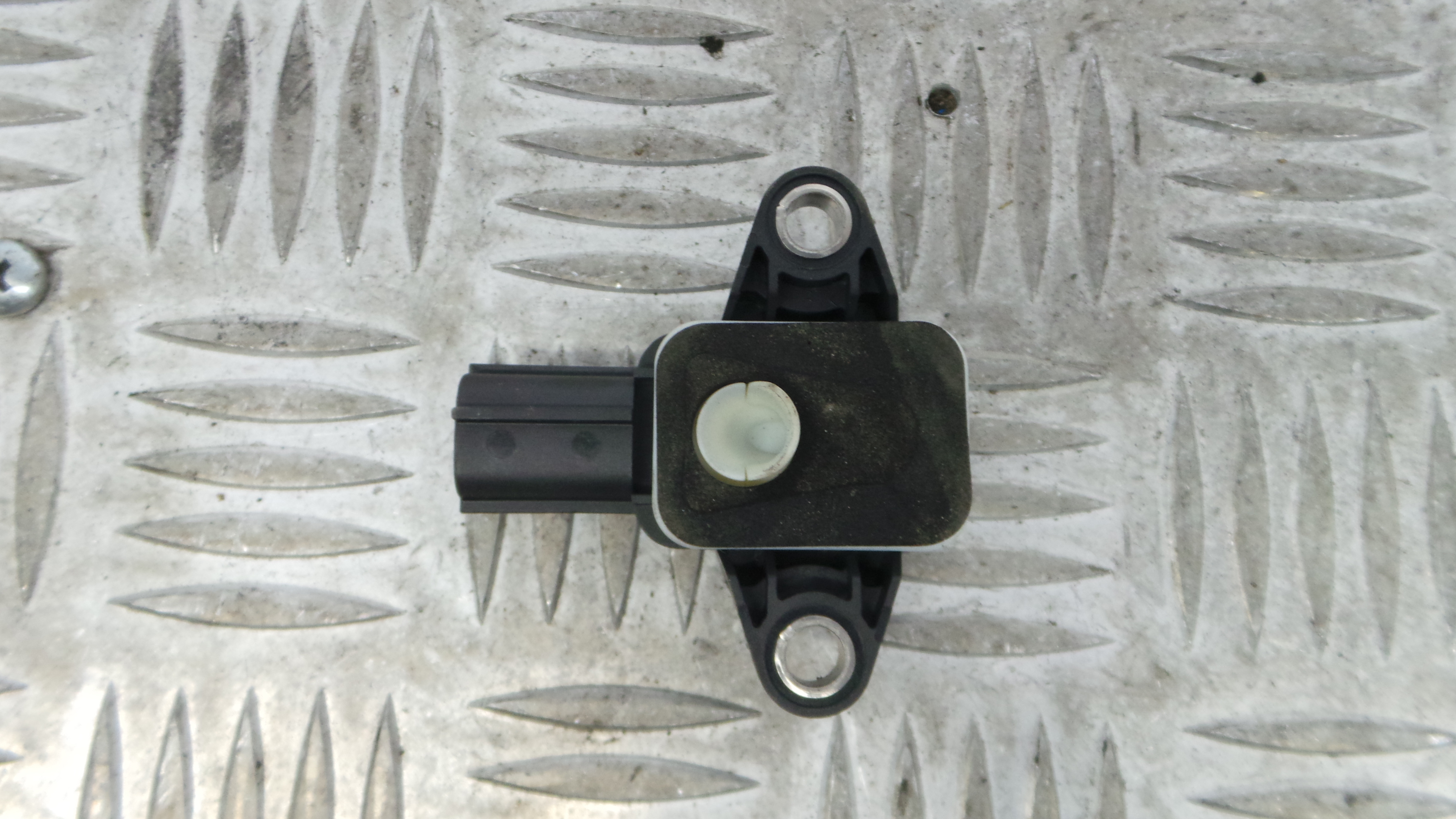 Sensor de Airbag 1Q0955557 - VW POLO V (6R1, 6C1)-33195301 Sensor de Airbag 1Q0955557 - VW POLO V (6R1, 6C1)-33195301