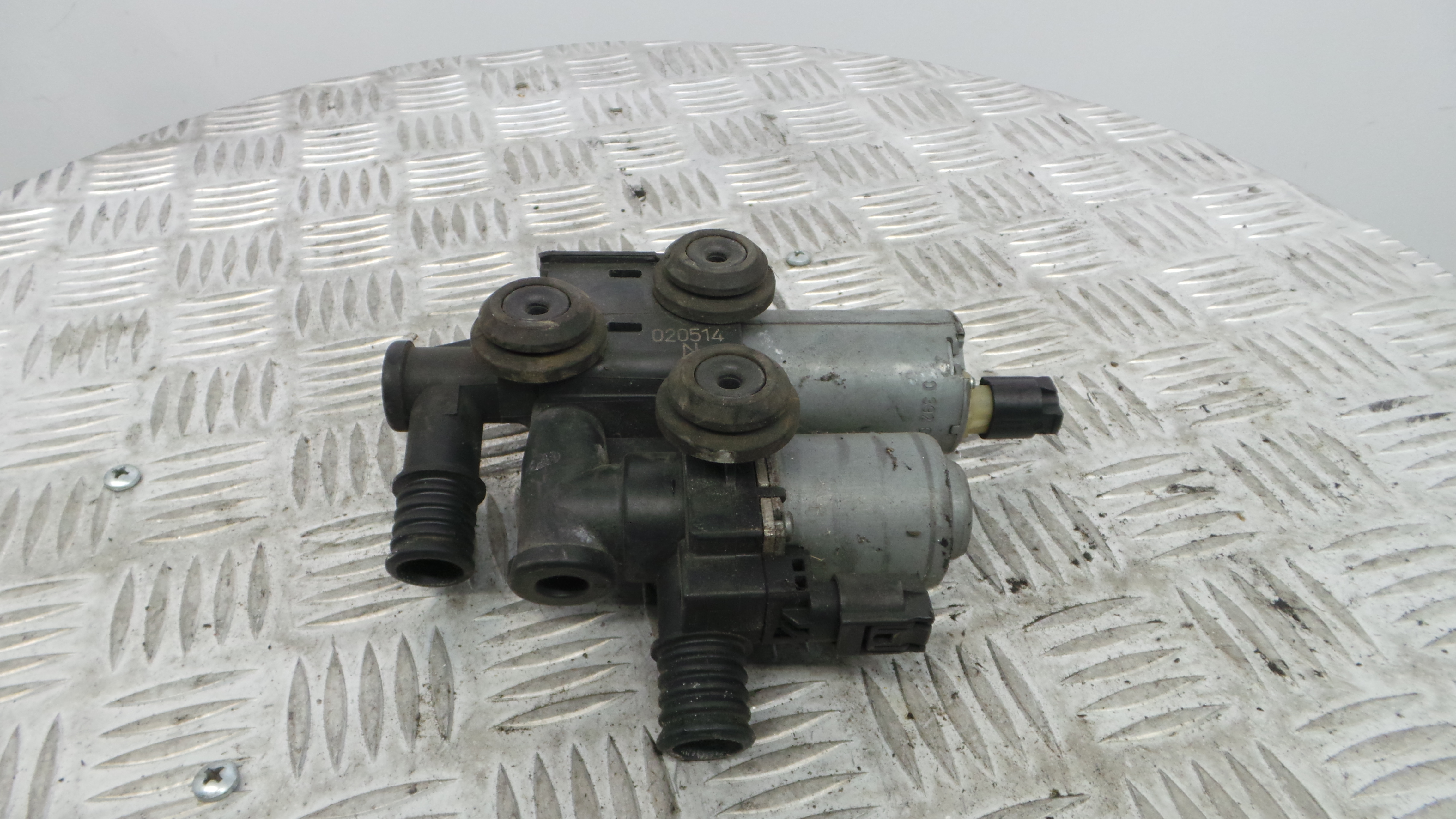 Bomba Água 64.11-8369807 - BMW 3 (E46)-33195349