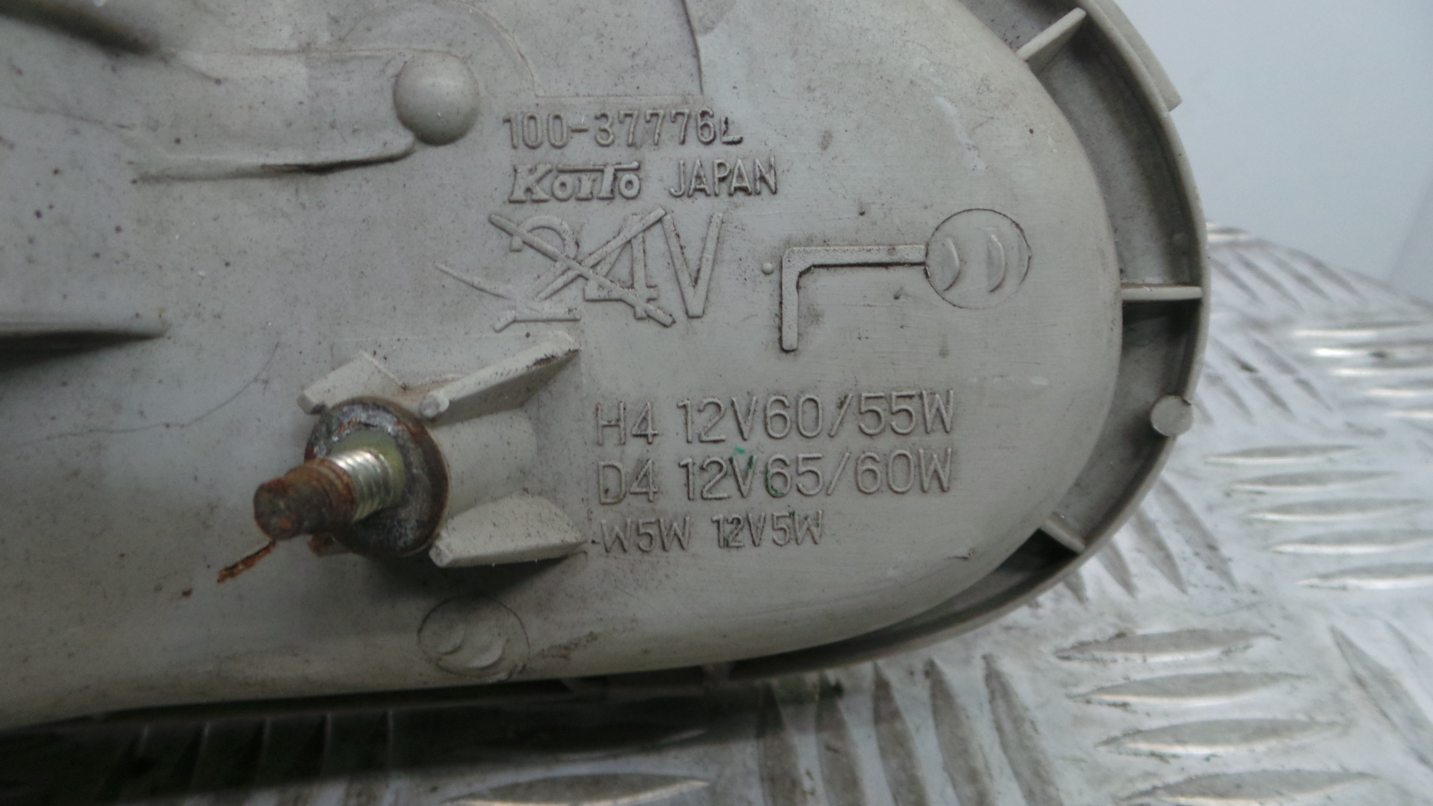 Ótica Esq 100-37776L - MITSUBISHI COLT IV (CA_A), COLT Mk IV (CA_A)-33196208