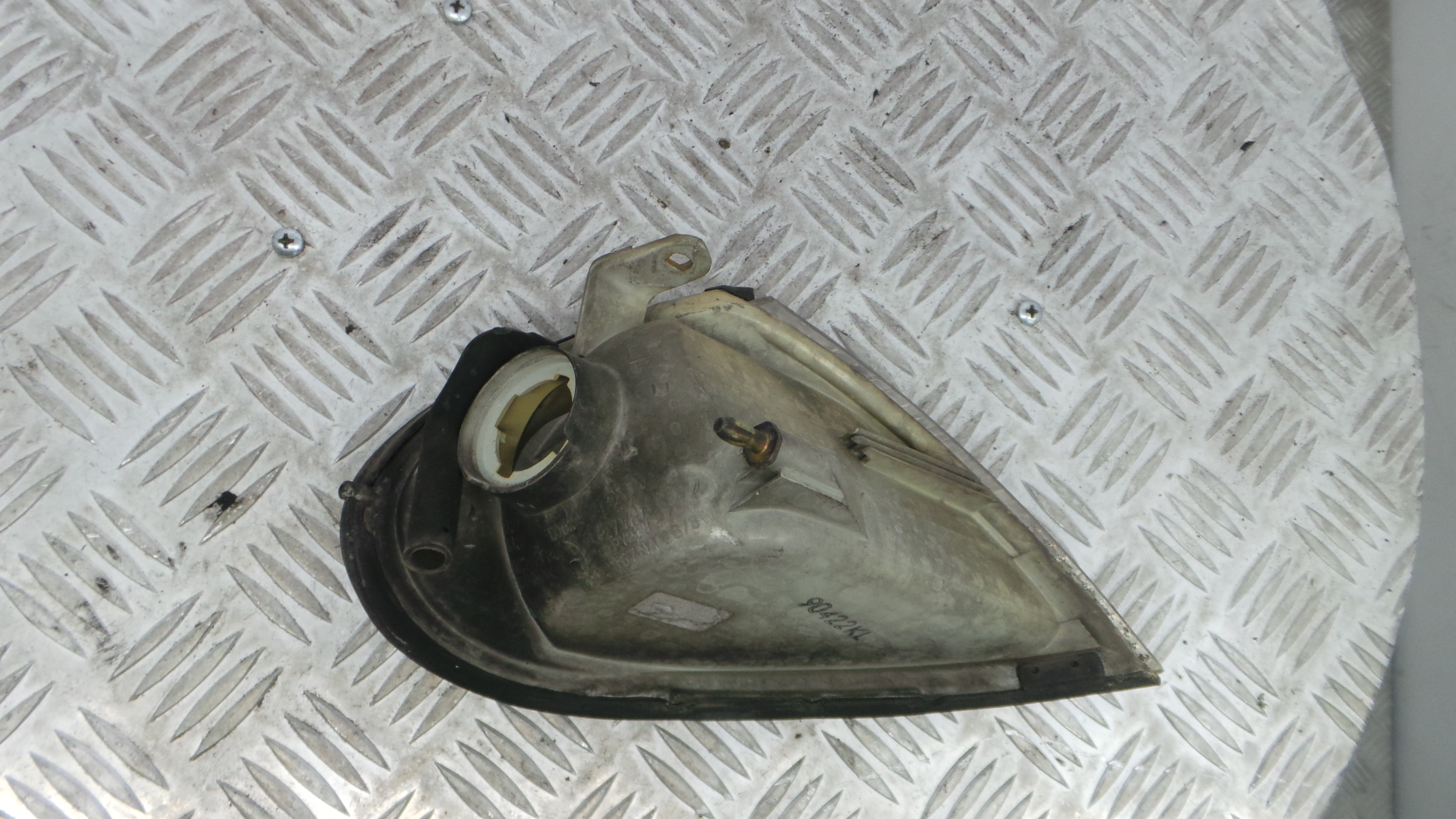 Farolim de Pisca Frente Esq 92301-295 - HYUNDAI ELANTRA II (J-2), LANTRA II (J-2), LANTRA Mk II (J-2-33196354