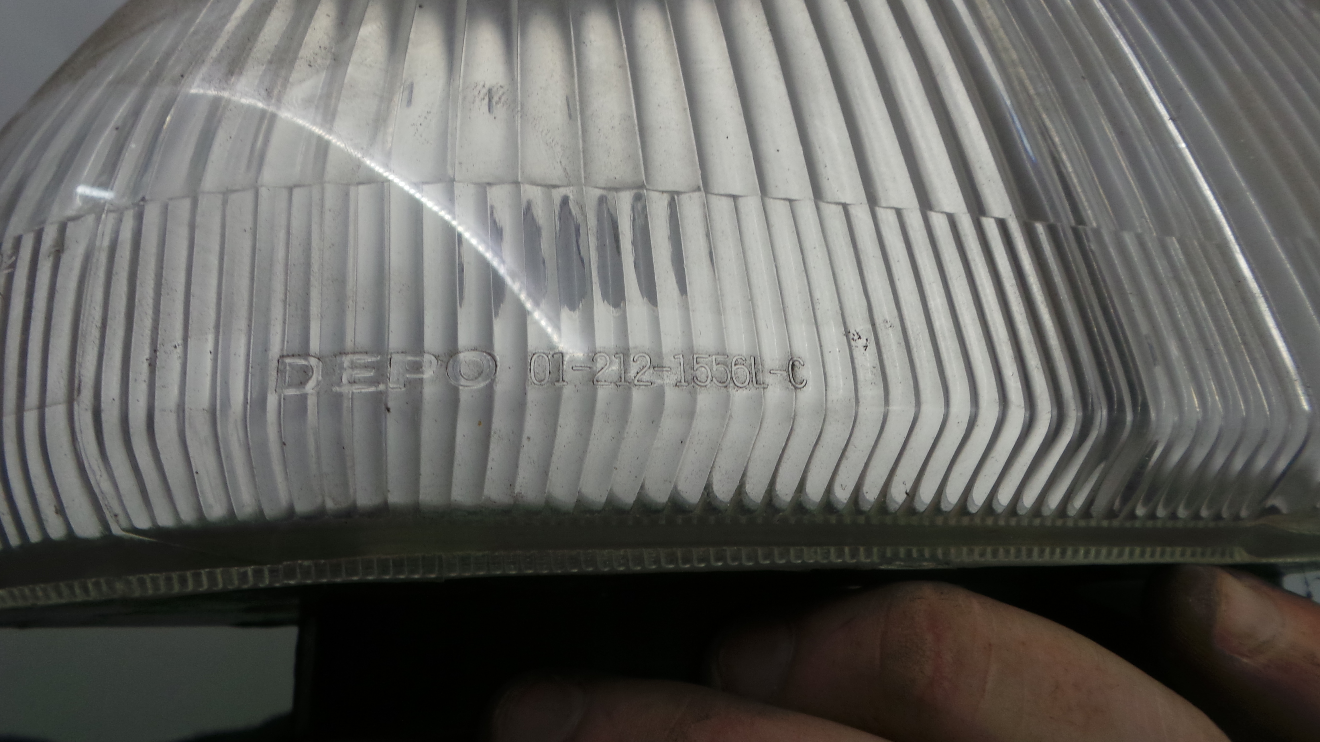 Farolim de Pisca Frente Esq 212-1556L - TOYOTA COROLLA II Hatchback (_L5_)-33196360