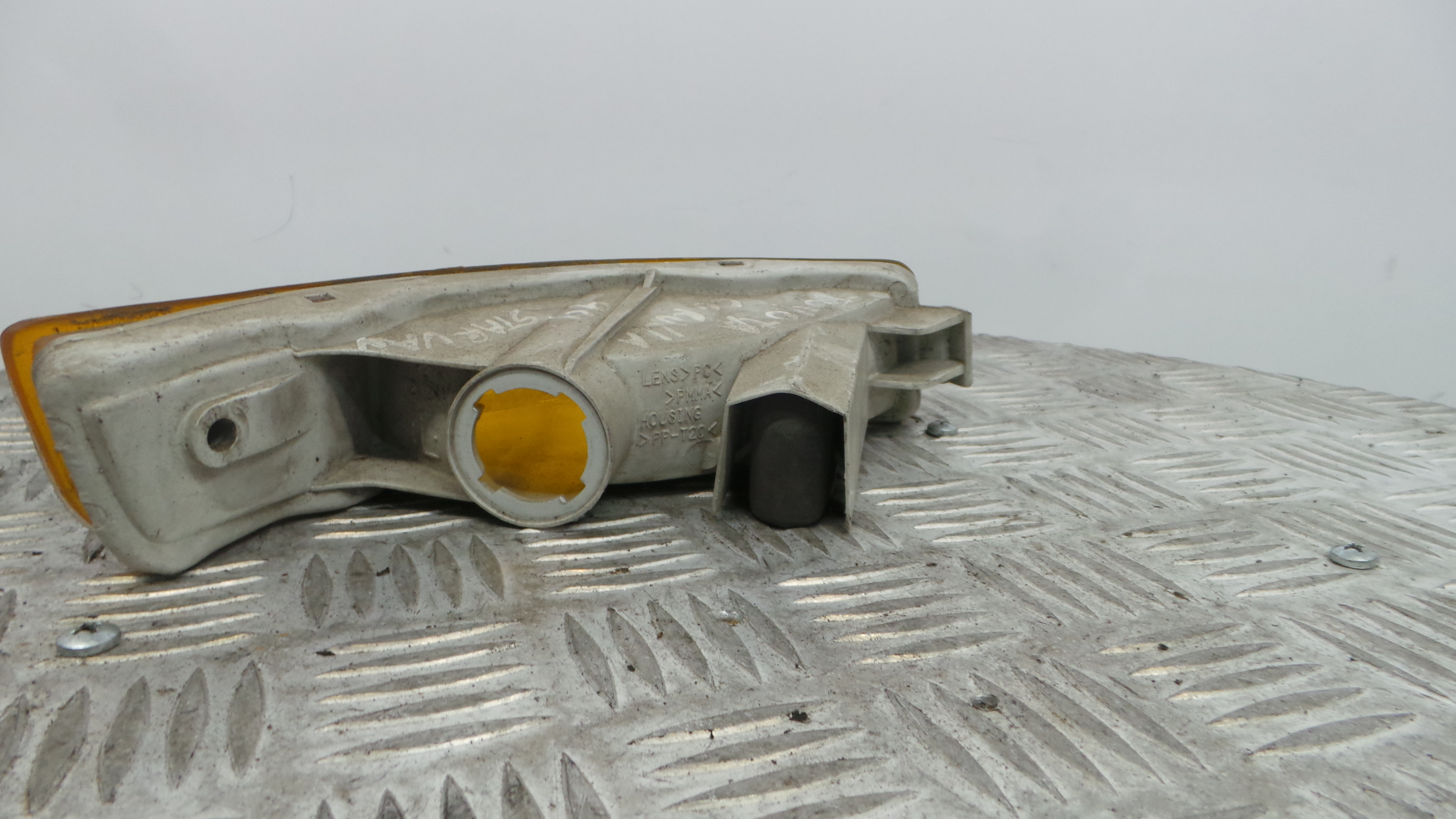 Farolim de Pisca Frente Esq 12-405L - TOYOTA COROLLA Station Wagon (_E9_)-33196378