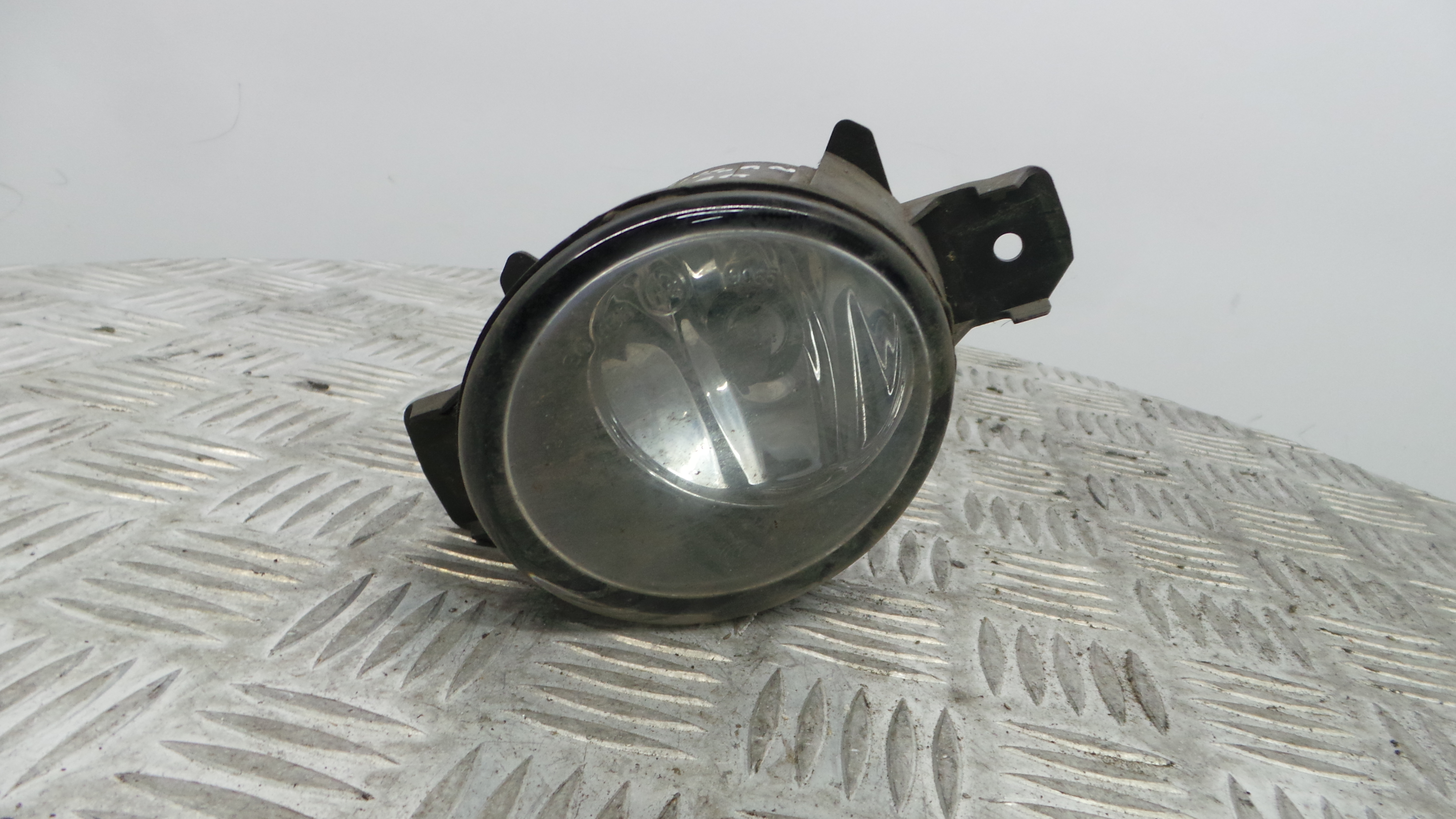 Farol Nevoeiro Esquerdo 261558992A - NISSAN MICRA IV (K13K, K13KK)-33196395