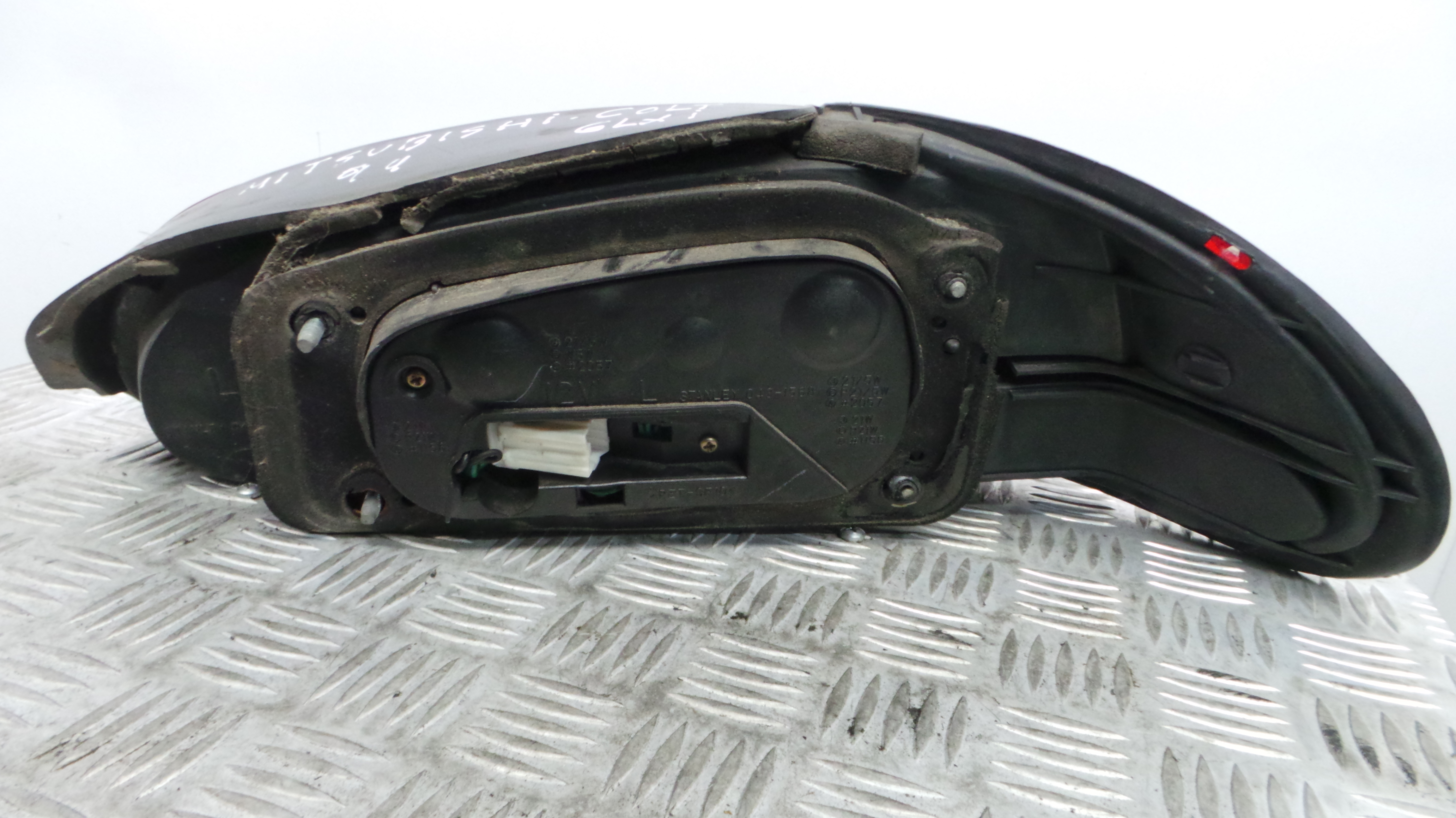 Farolim Stop Esq 043-1568L - MITSUBISHI COLT IV (CA_A), COLT Mk IV (CA_A)-33196416