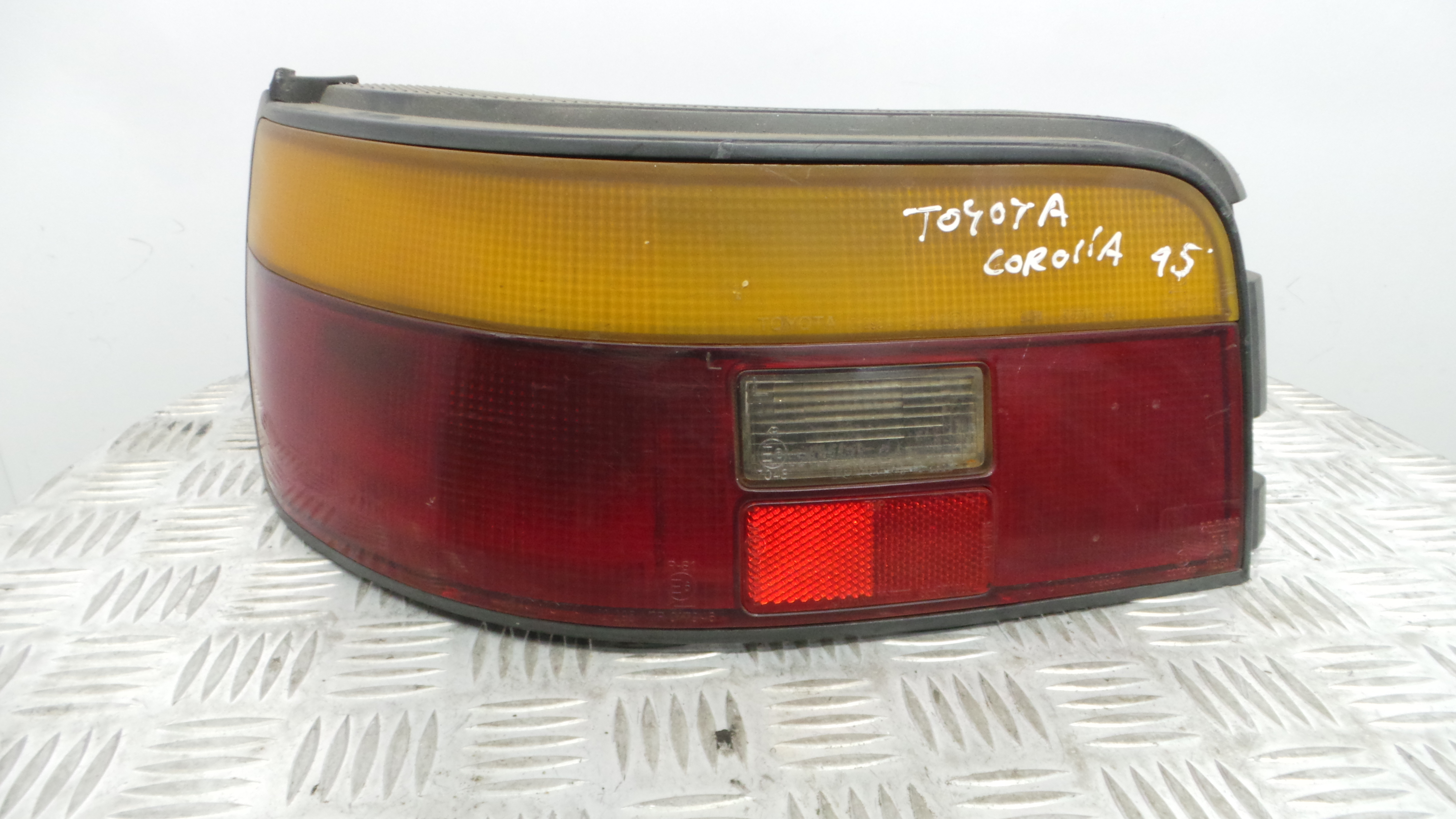 Farolim Stop Esq 7R017046 - TOYOTA COROLLA (_E11_)-33196422
