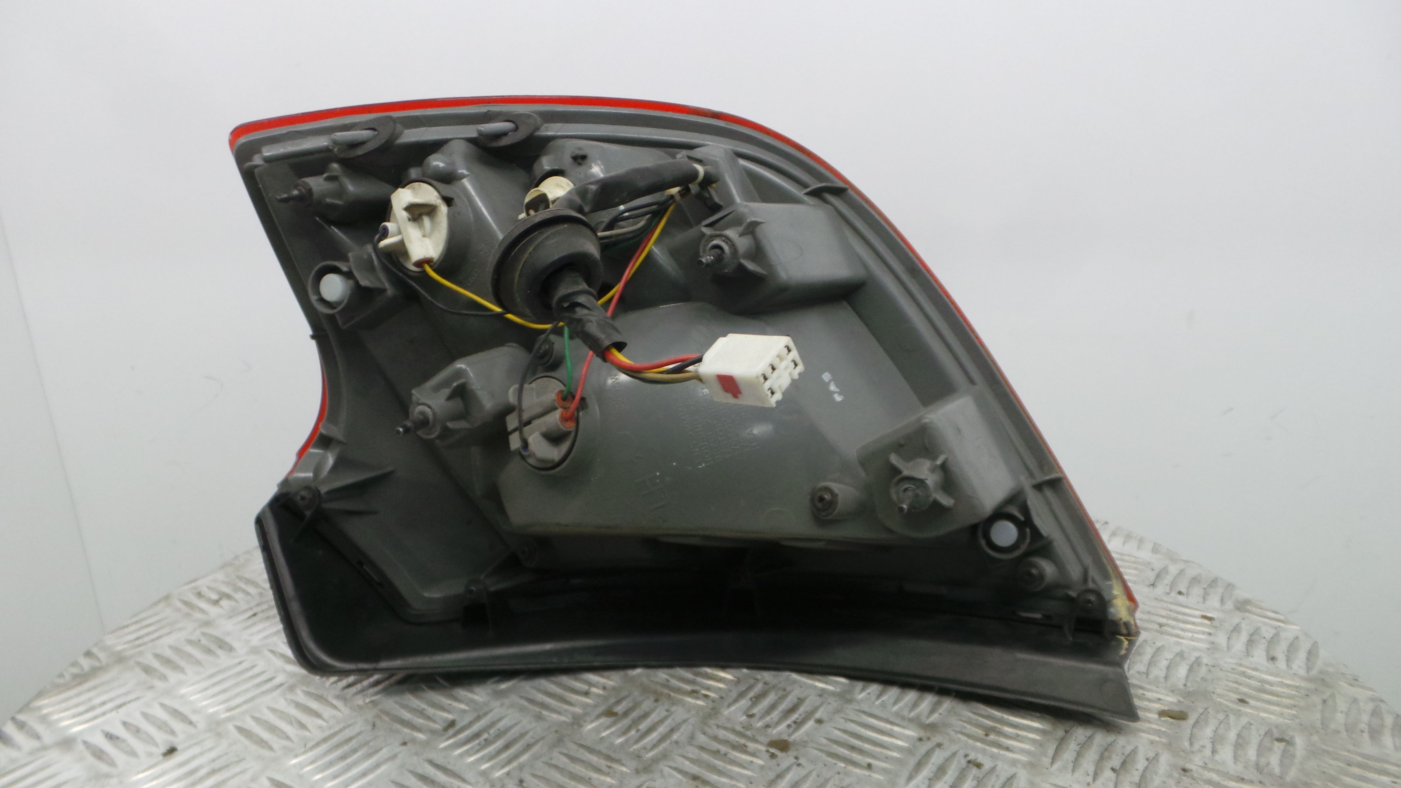 Farolim Stop Esq 92401-1H0 - KIA CEE'D Hatchback (ED)-33196435