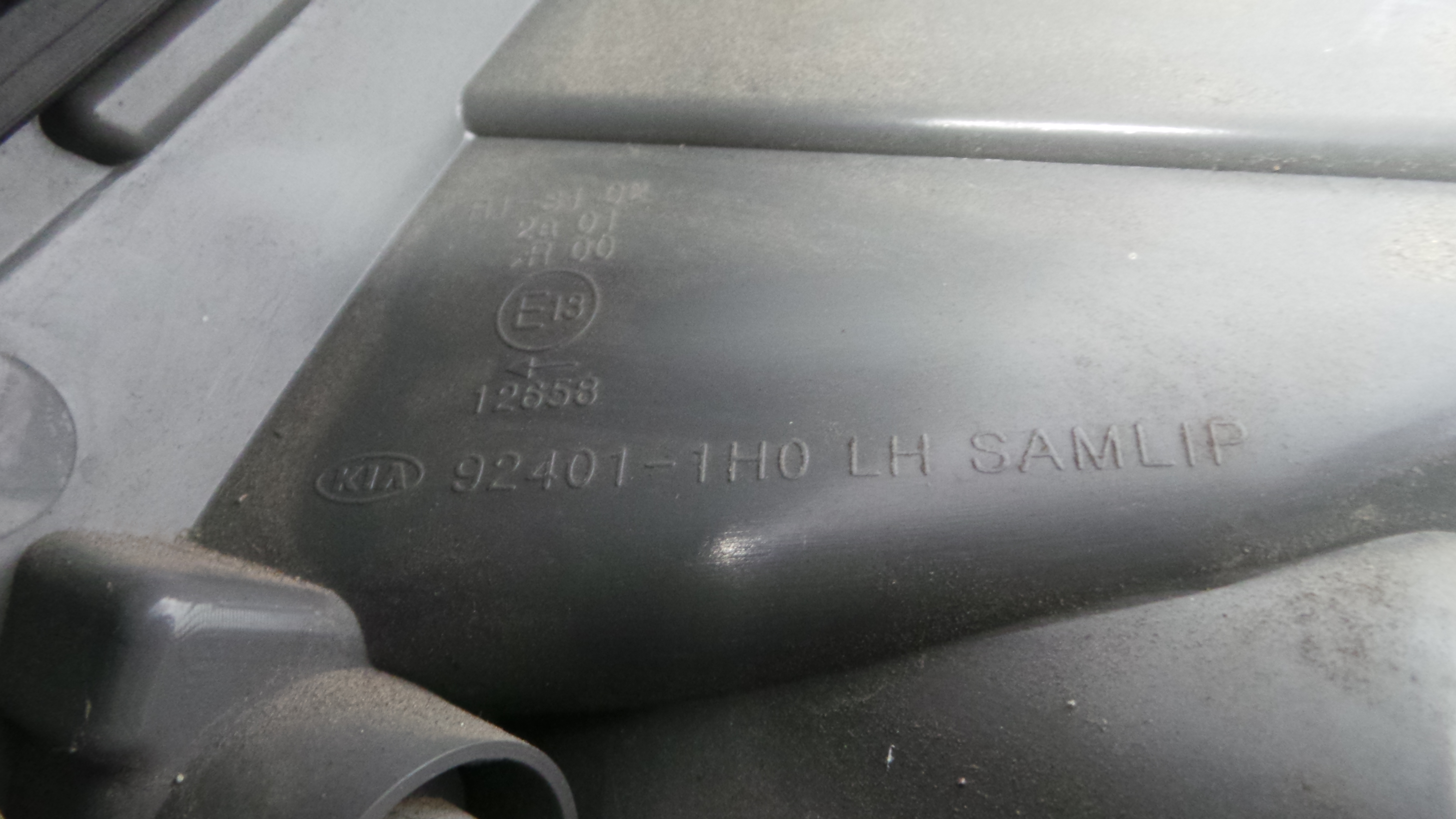 Farolim Stop Esq 92401-1H0 - KIA CEE'D Hatchback (ED)-33196435