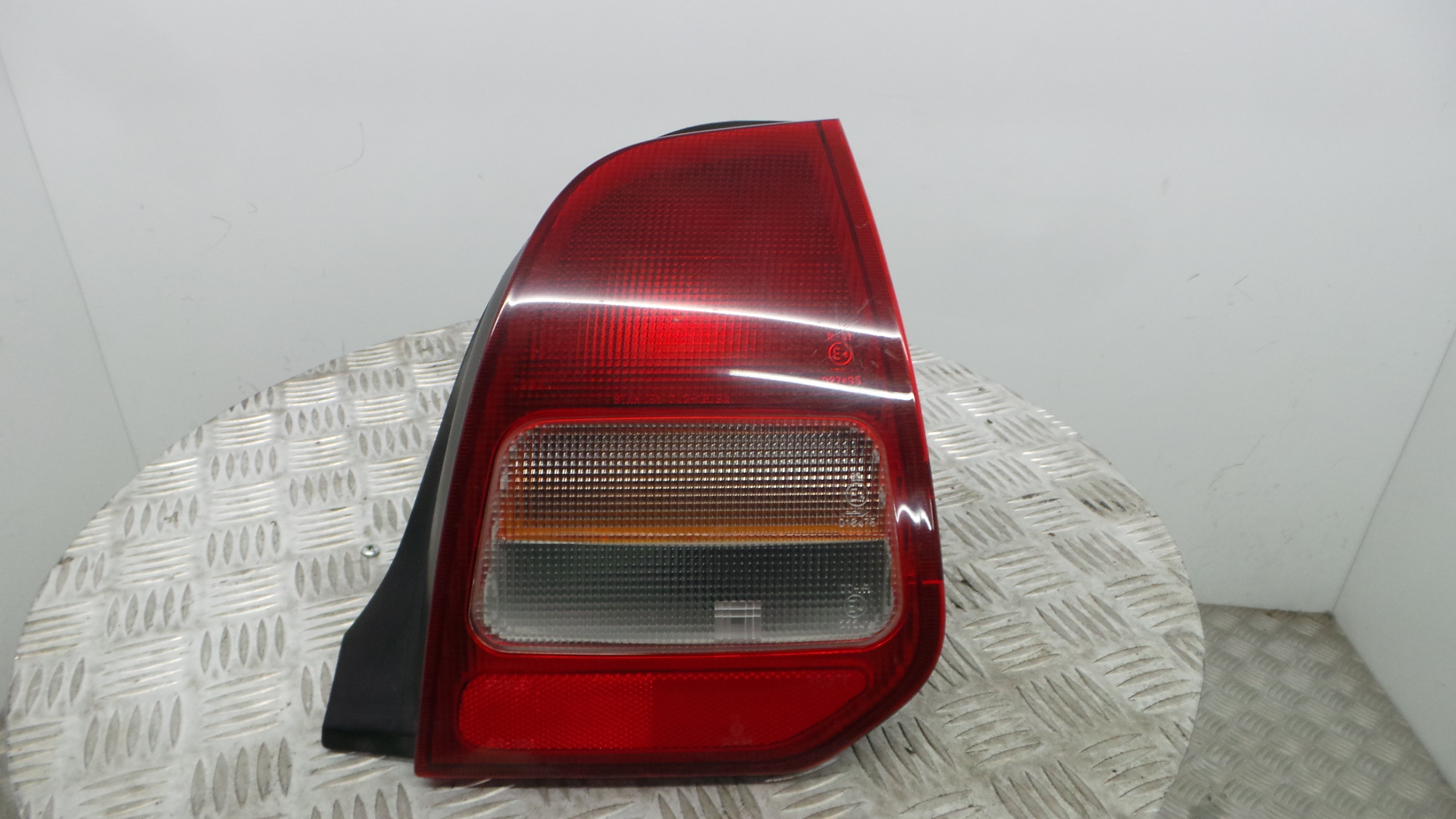 Farolim Stop Dto 043-1679R - MITSUBISHI COLT Mk V (CJ_, CP_), COLT V (CJ_, CP_)-33196566