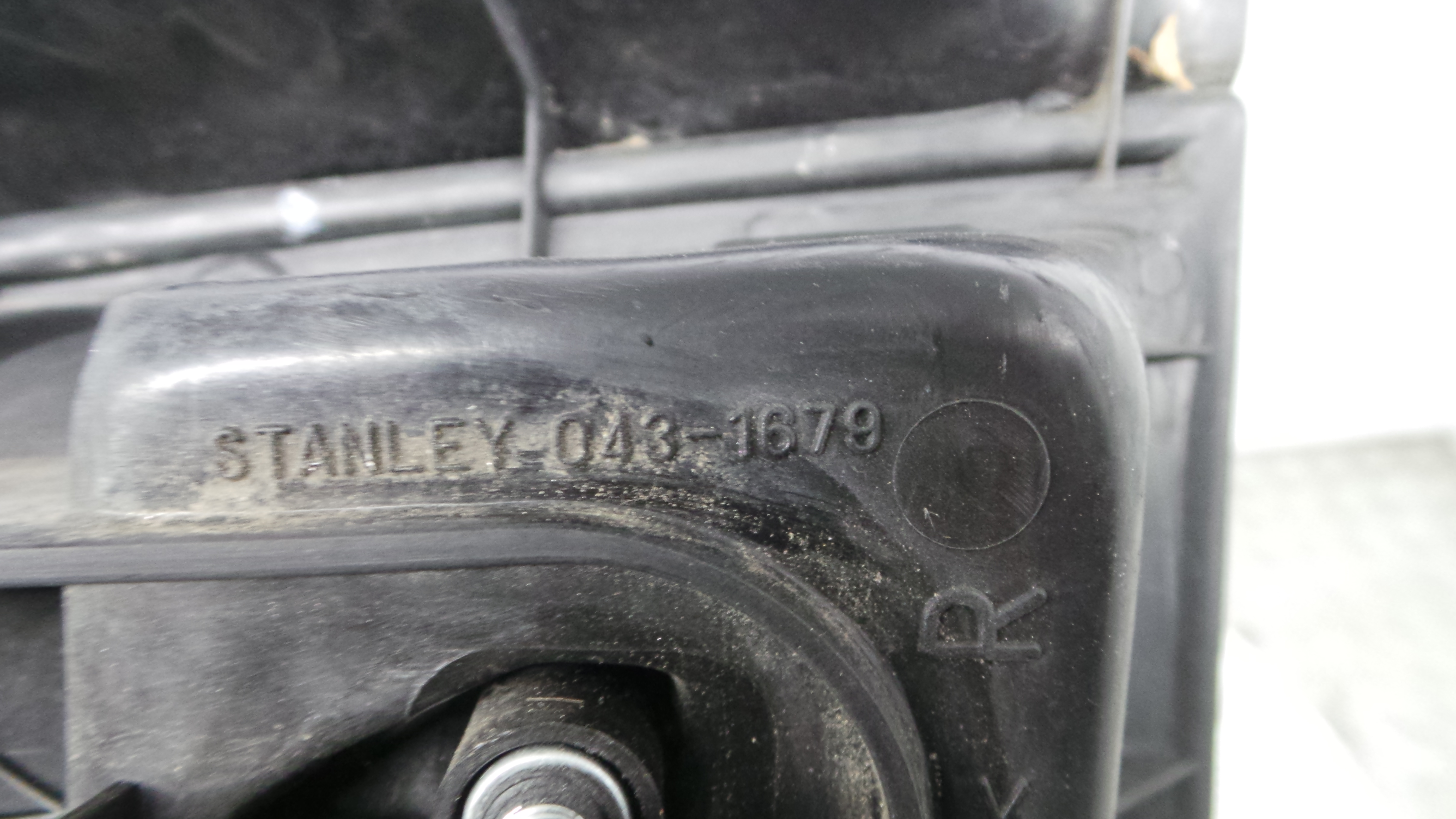 Farolim Stop Dto 043-1679R - MITSUBISHI COLT Mk V (CJ_, CP_), COLT V (CJ_, CP_)-33196566