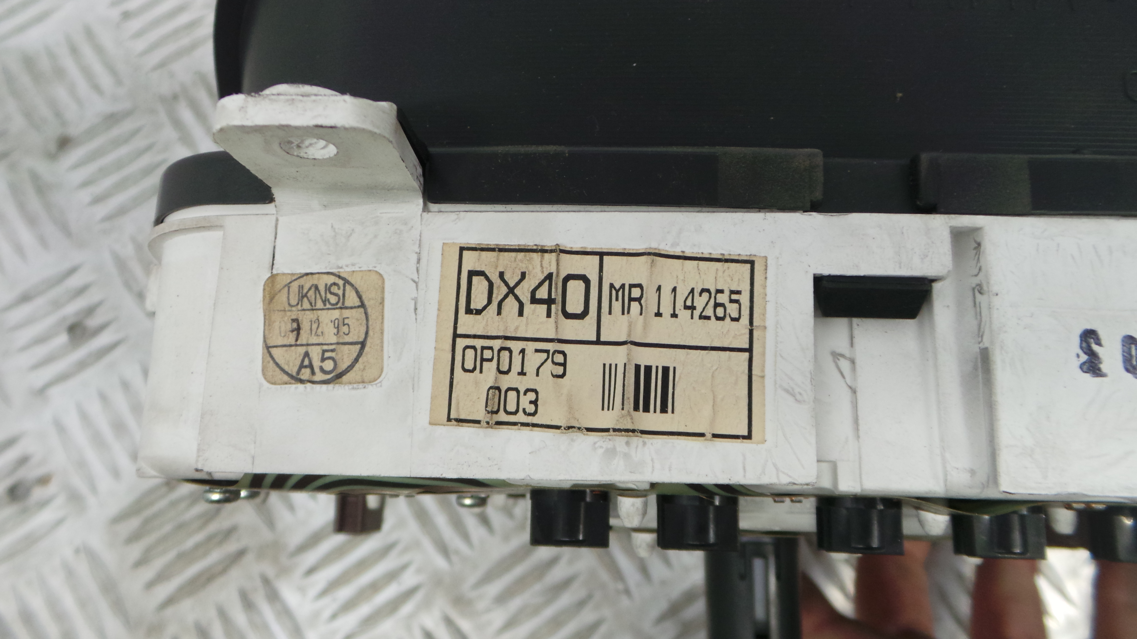 Quadrante MR114265 - MITSUBISHI CARISMA (DA_)-33196636