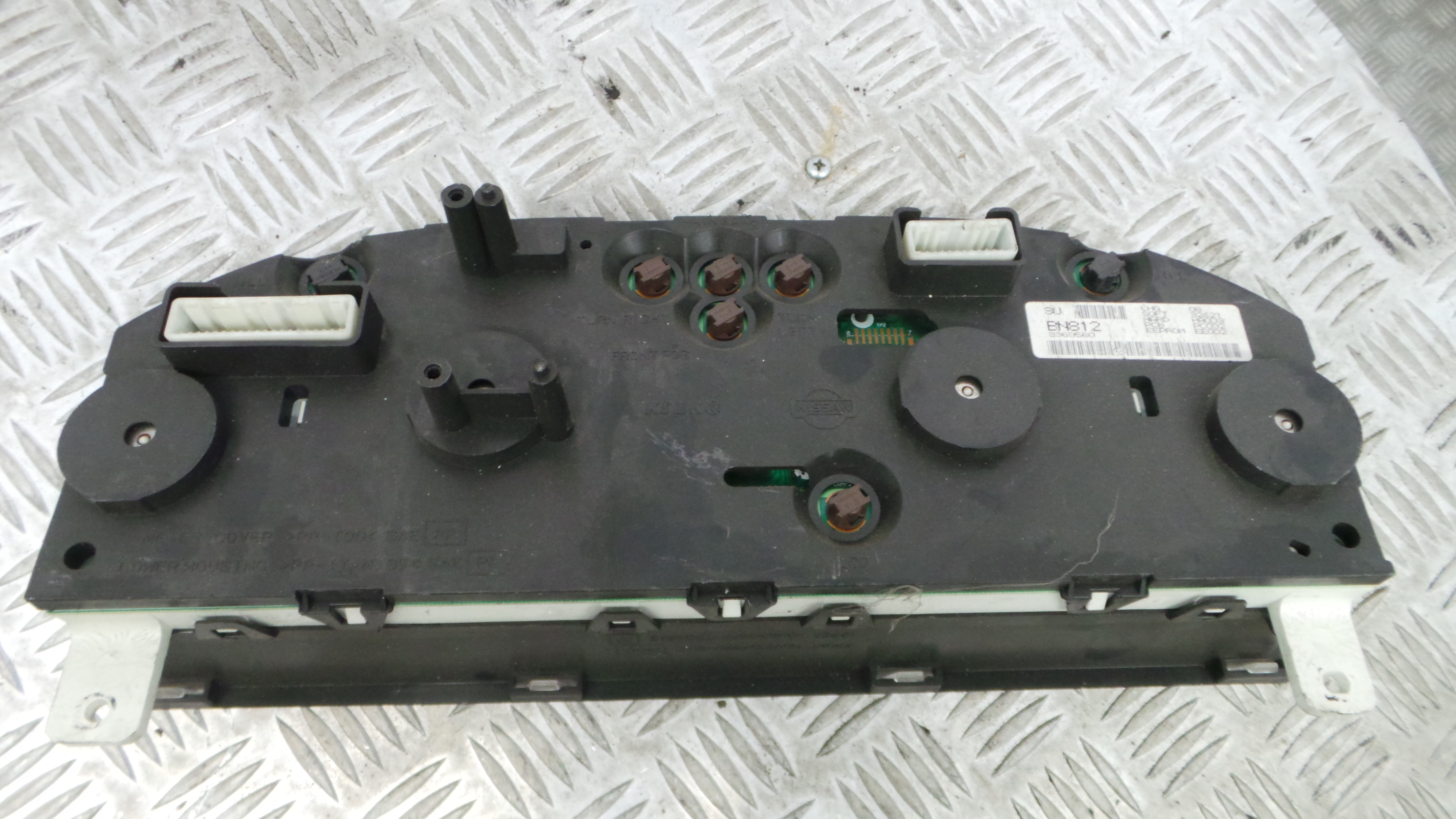 Quadrante 3369560 - NISSAN ALMERA II (N16), ALMERA Mk II (N16)-33196678