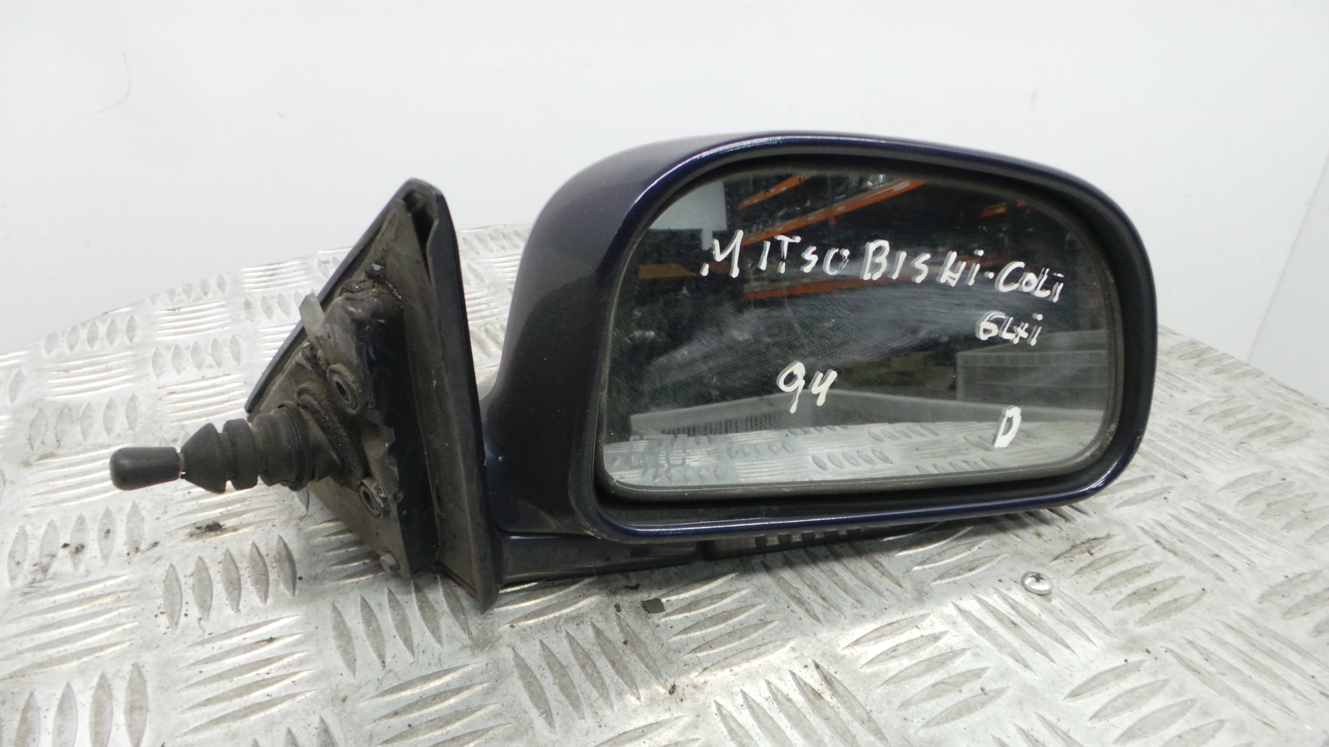 Espelho Retrovisor Dto MB821306 - MITSUBISHI COLT IV (CA_A), COLT Mk IV (CA_A)-33197206