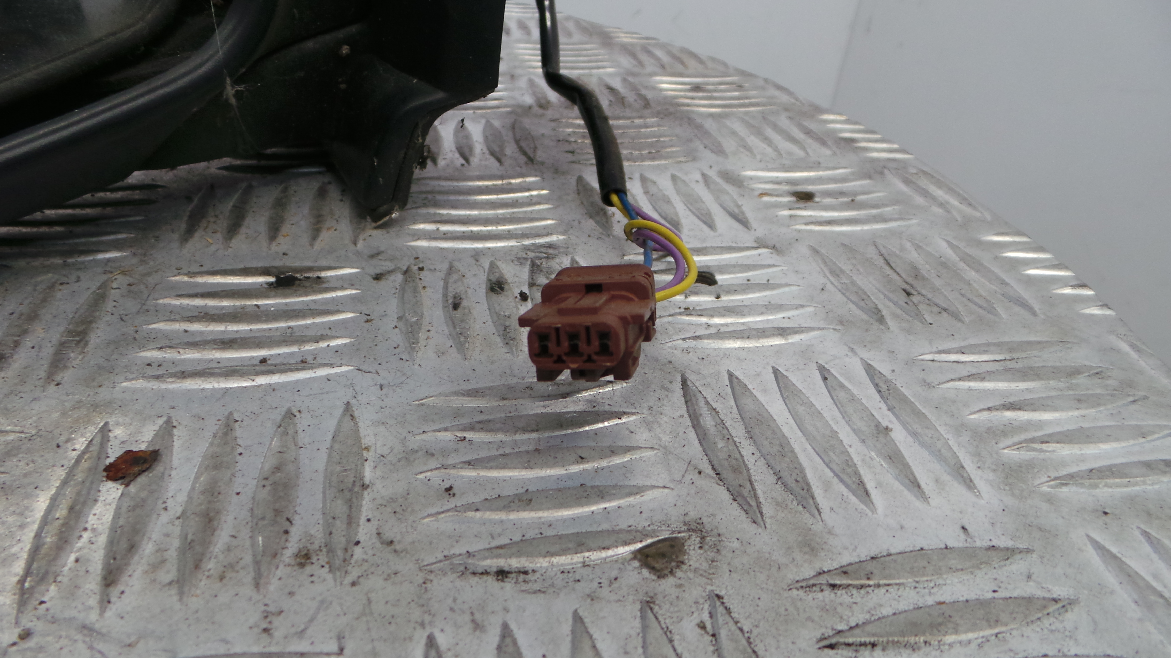 Espelho Retrovisor Esq 963021N700 - NISSAN ALMERA I (N15)-33197215