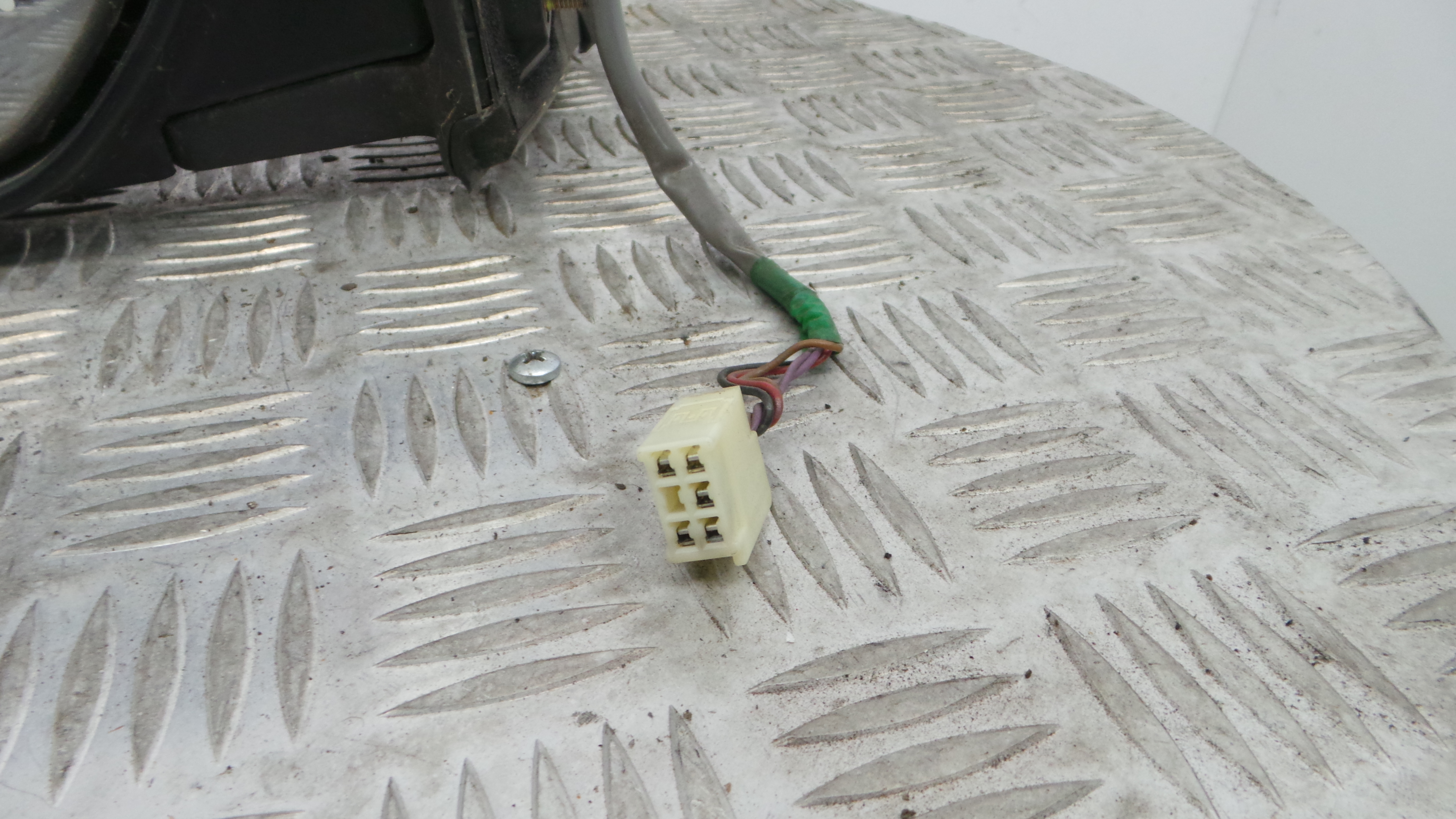 Espelho Retrovisor Esq 8794052150 - TOYOTA YARIS VERSO (_P2_), YARIS VERSO / FUN CARGO (_P2_)-33197230