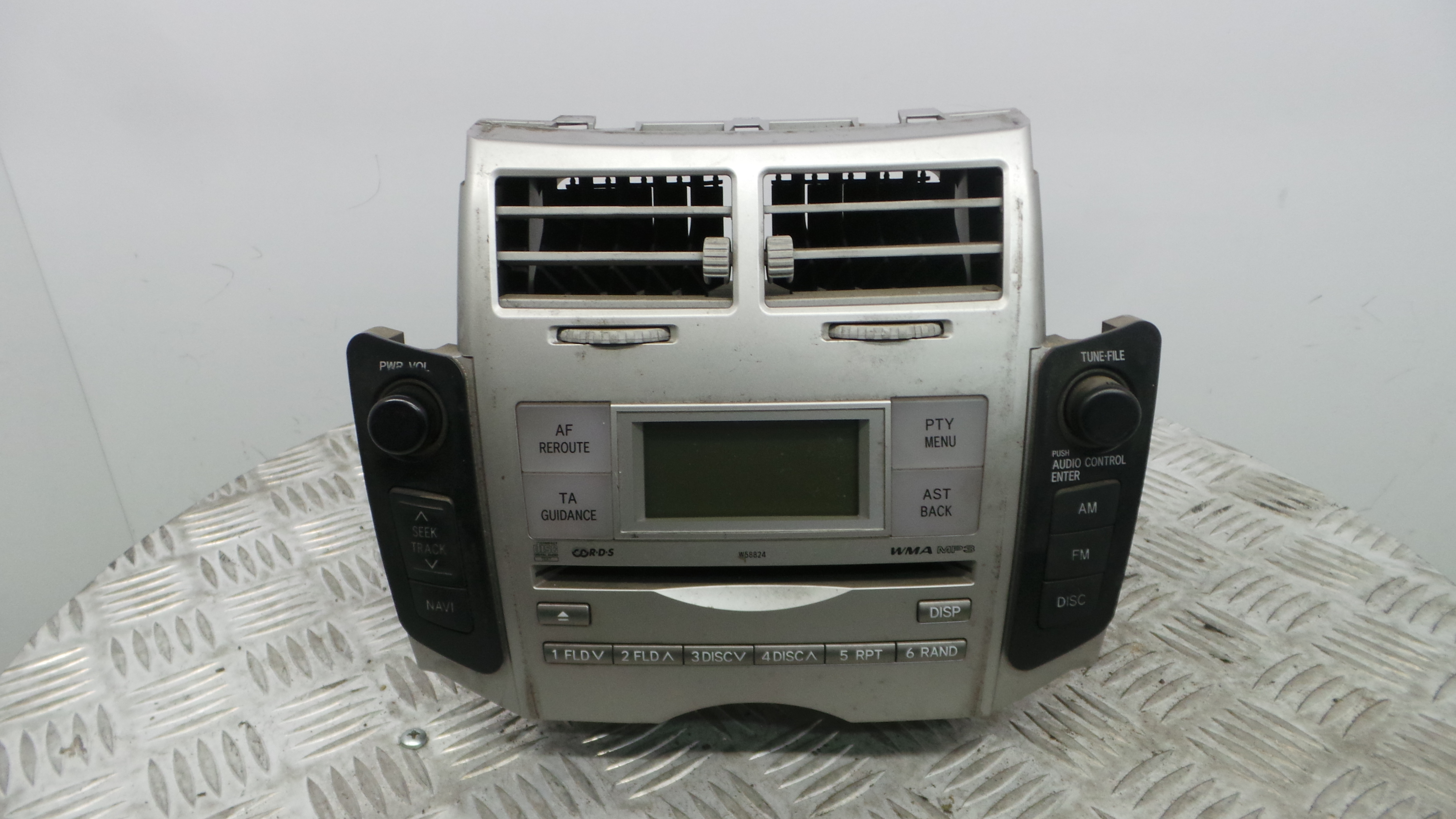 Auto-rádios 86120-0D210 - TOYOTA YARIS (_P9_), YARIS/VITZ (_P9_)-33197324