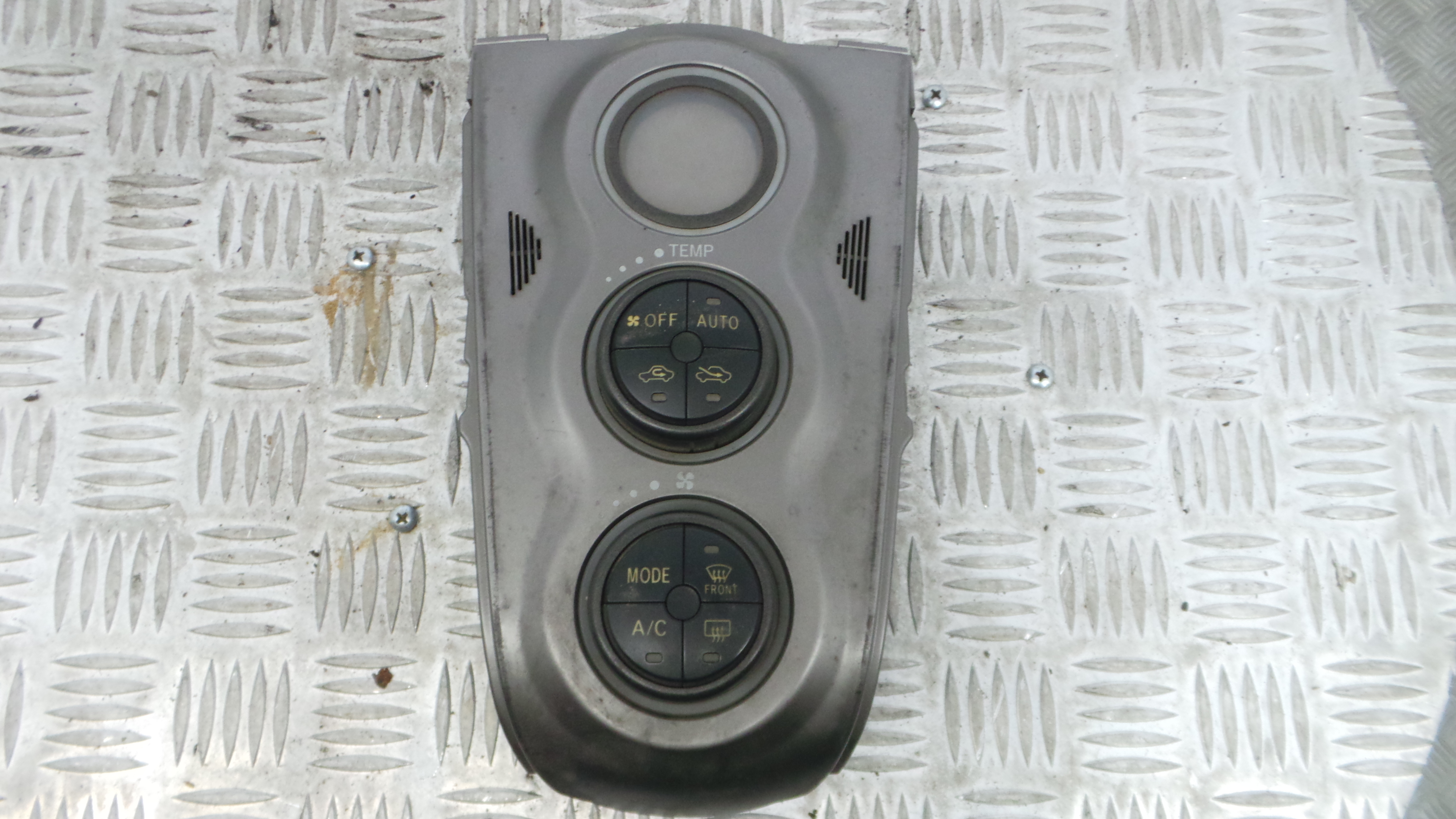 Comando da Sofagem / Climatronic 55900-0D280 - TOYOTA YARIS (_P13_), YARIS/VITZ (_P13_)-33197361 Comando da Sofagem / Climatronic 55900-0D280 - TOYOTA YARIS (_P13_), YARIS/VITZ (_P13_)-33197361