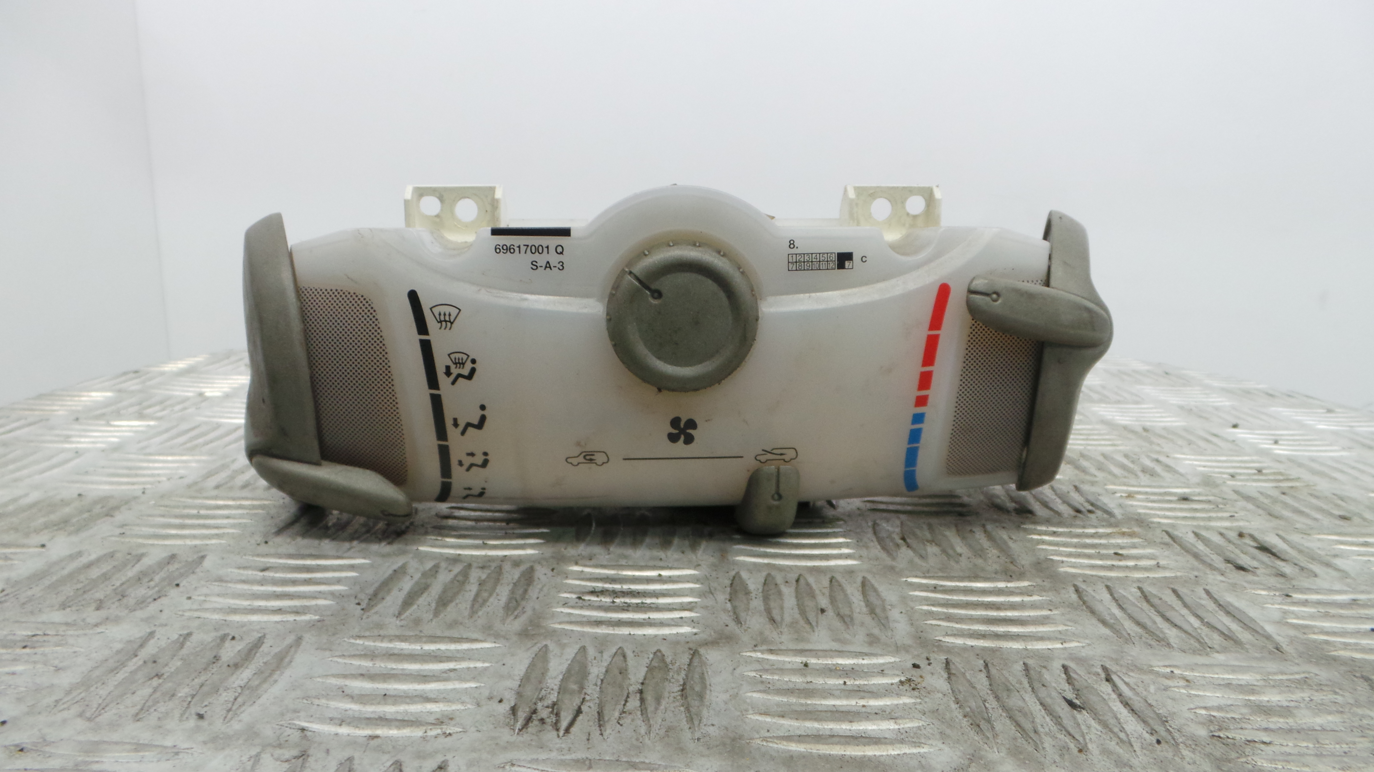 Comando da Sofagem / Climatronic 55900-0H020 - TOYOTA AYGO (_B1_)-33197386