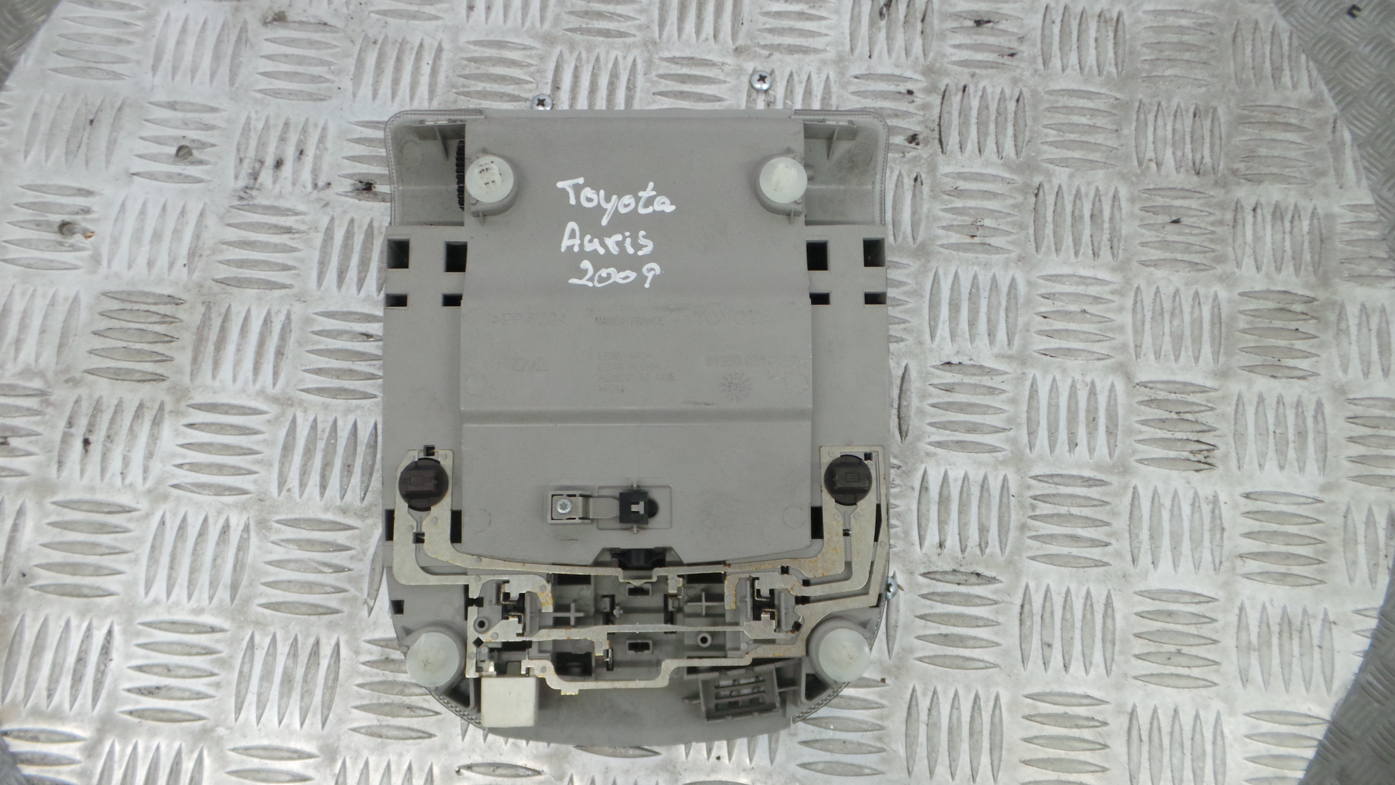 Plafonier Teto 81260-02100 - TOYOTA AURIS (_E15_), COROLLA (_E15_)-33197516