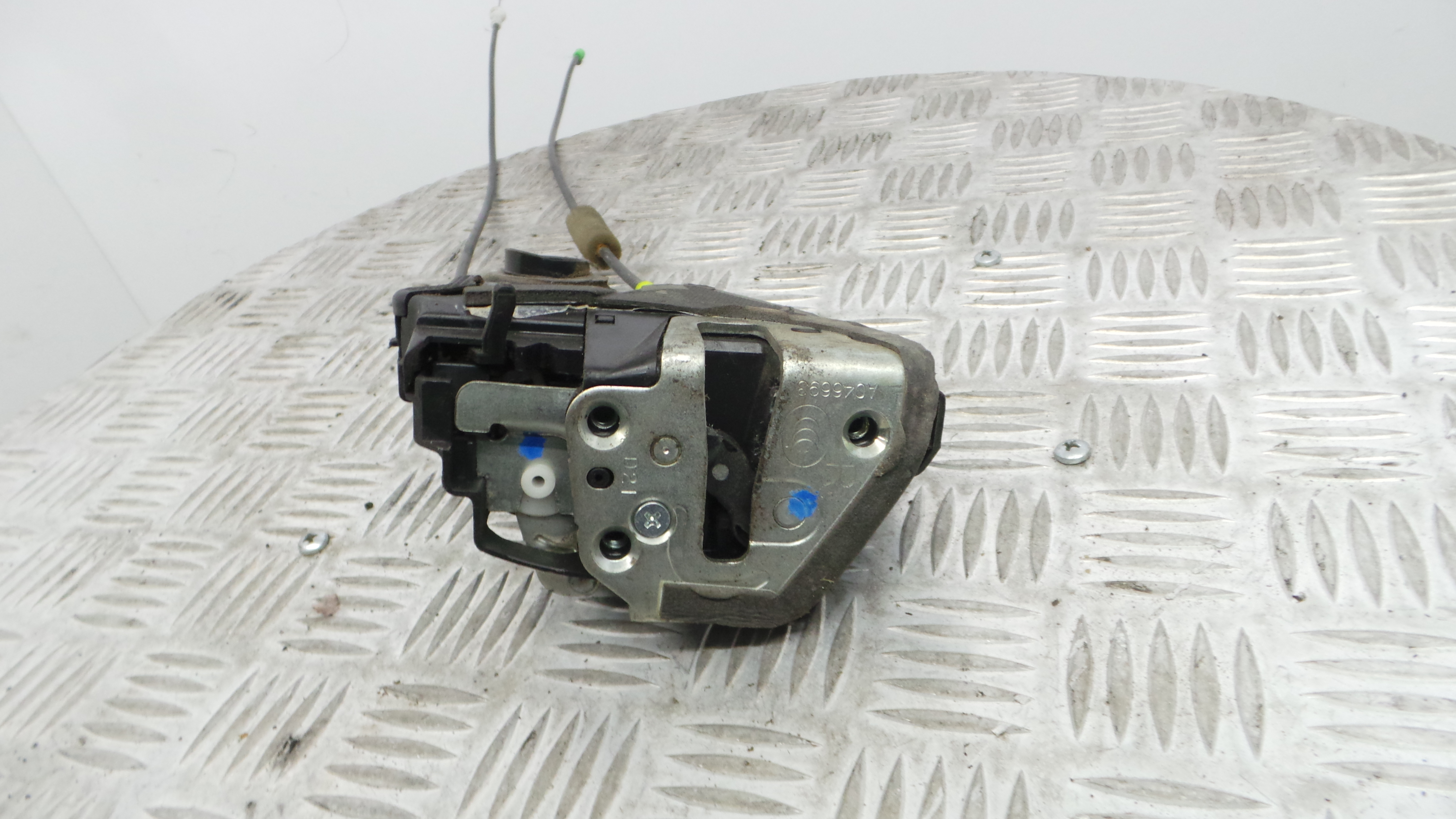 Fecho da Porta Trás Dto 6905002180 - TOYOTA AURIS (_E15_), COROLLA (_E15_)-33197689 Fecho da Porta Trás Dto 6905002180 - TOYOTA AURIS (_E15_), COROLLA (_E15_)-33197689