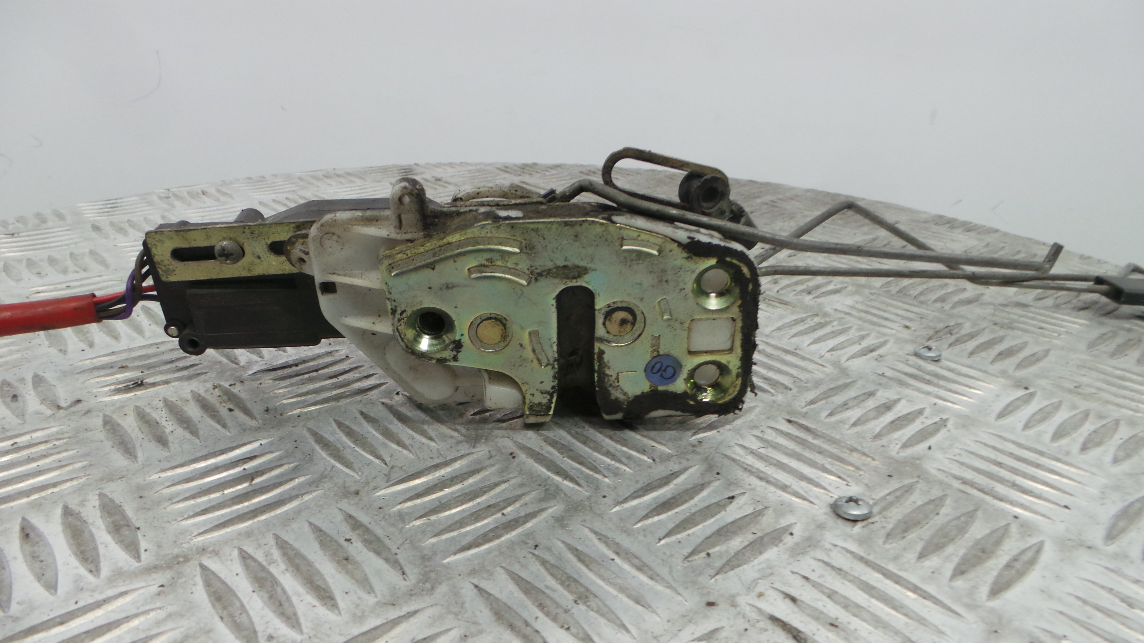 Fecho da Porta Frente Esq 72150S6DG02 - HONDA CIVIC VII Hatchback (EU, EP, EV)-33197714