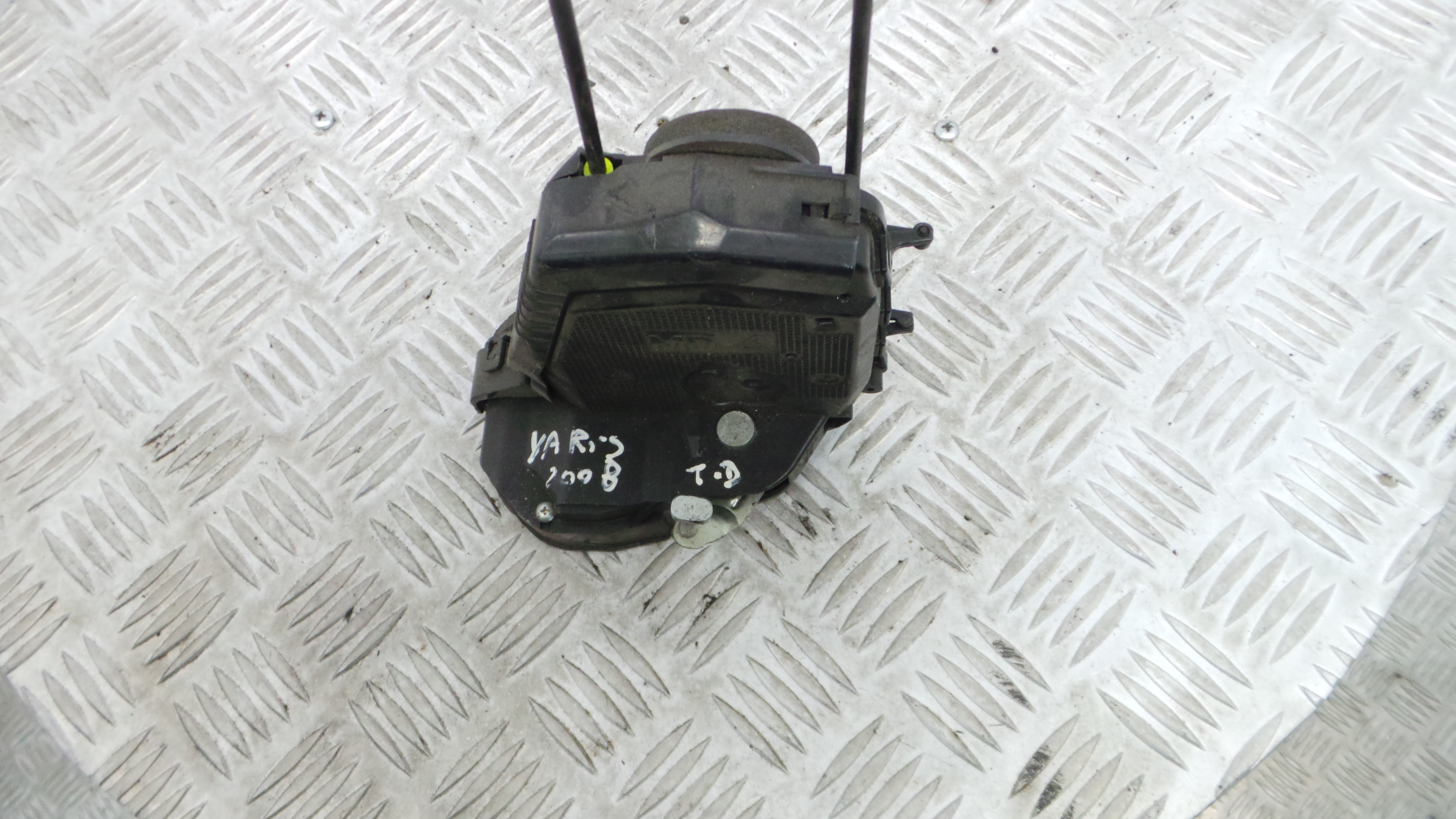 Fecho da Porta Trás Dto 690500D060 - TOYOTA YARIS (_P9_), YARIS/VITZ (_P9_)-33197731