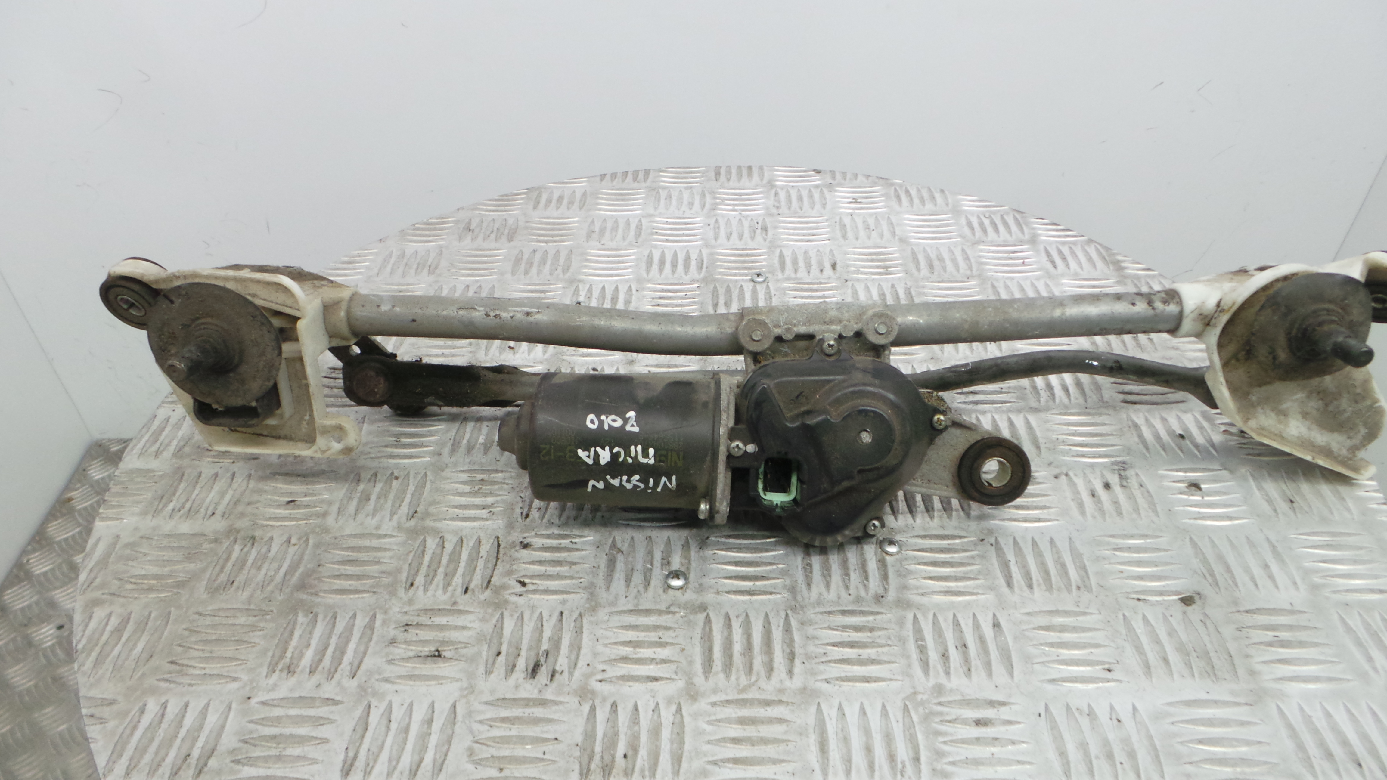 Motor Limpa Vidros Frente 2881QAX700 - NISSAN MICRA IV (K13K, K13KK)-33197853 Motor Limpa Vidros Frente 2881QAX700 - NISSAN MICRA IV (K13K, K13KK)-33197853