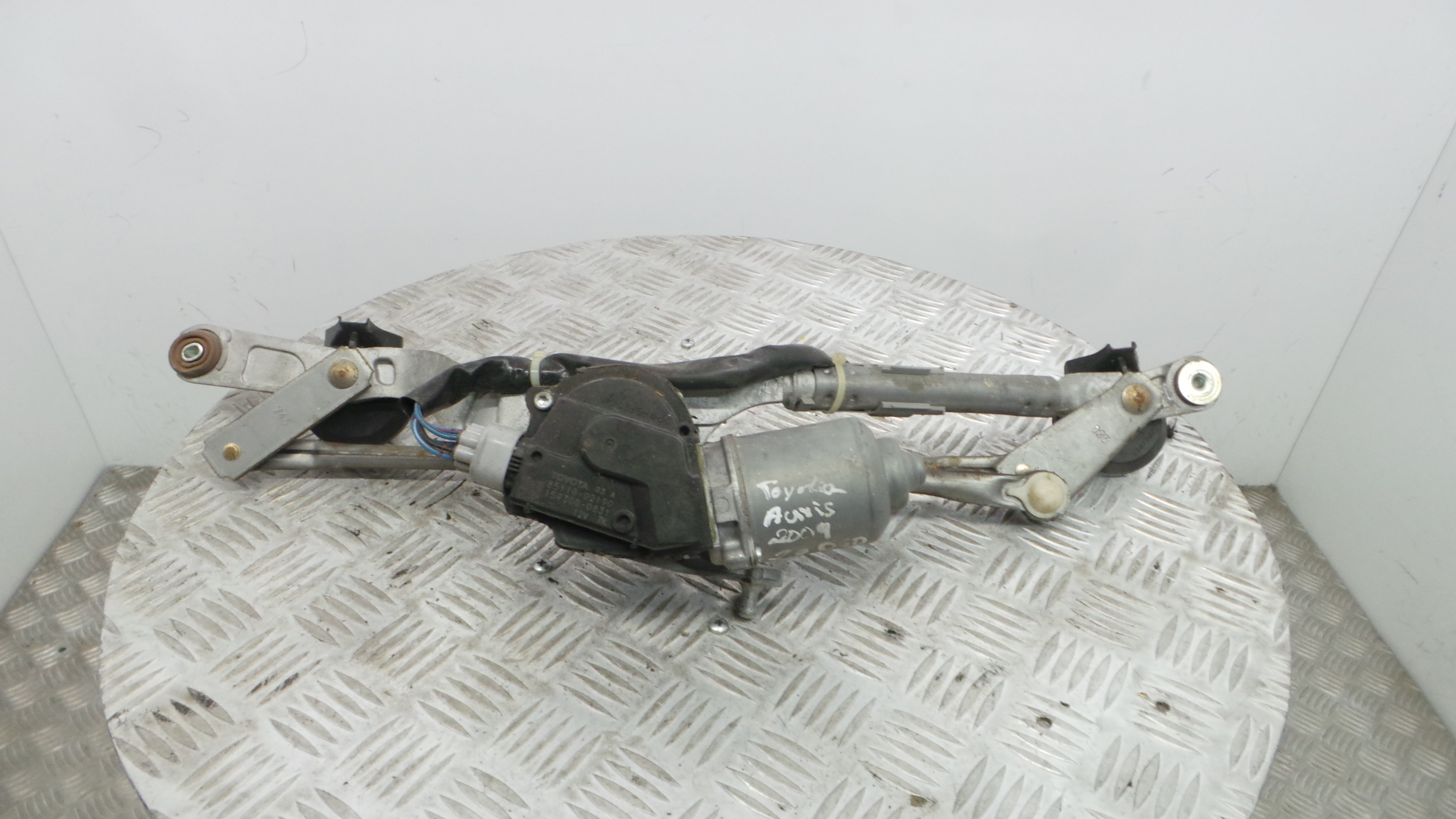 Motor Limpa Vidros Frente 85110-02190 - TOYOTA AURIS (_E15_), COROLLA (_E15_)-33197862