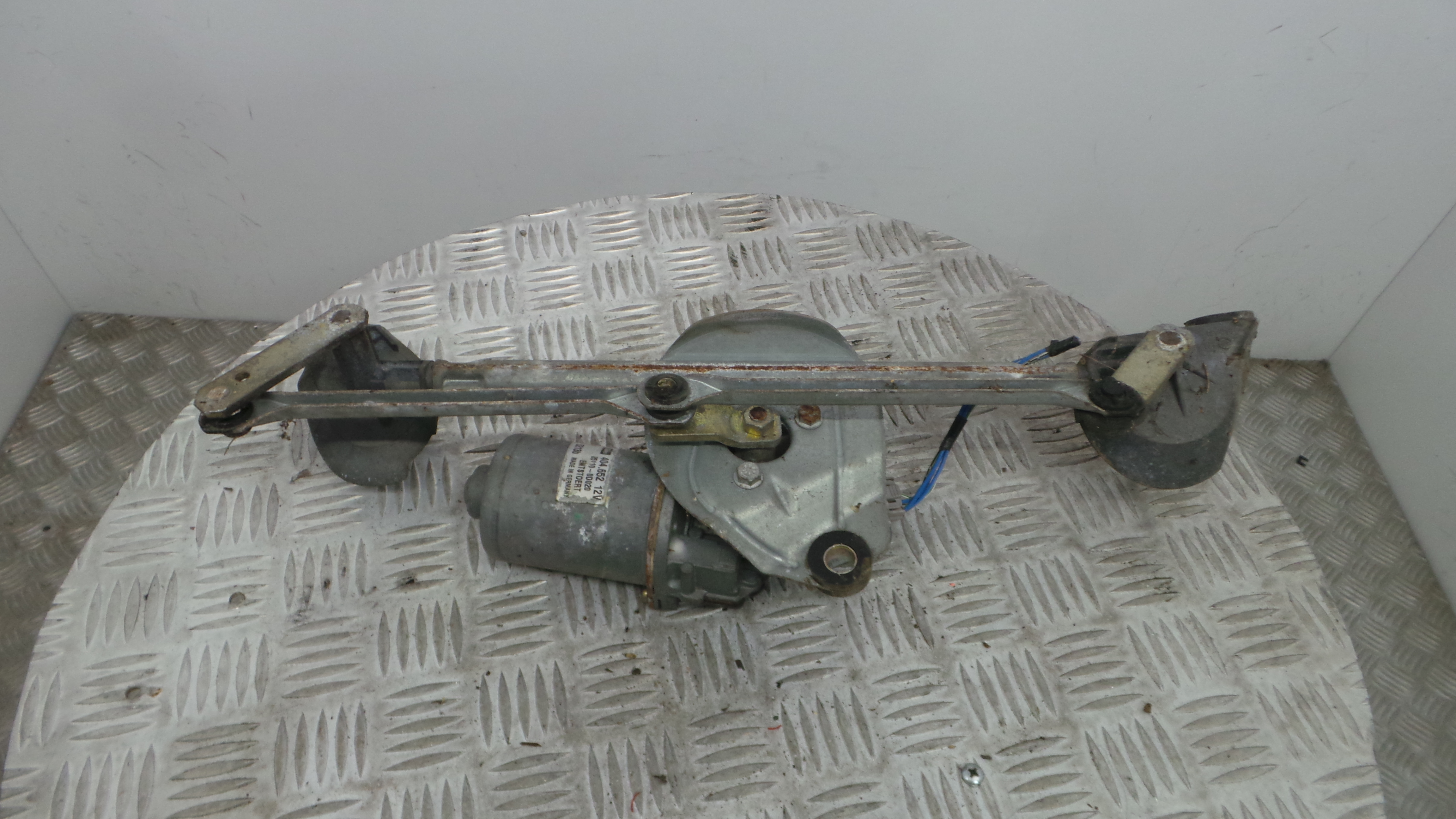 Motor Limpa Vidros Frente 85110-0D020 - TOYOTA YARIS (_P9_), YARIS/VITZ (_P9_)-33197868