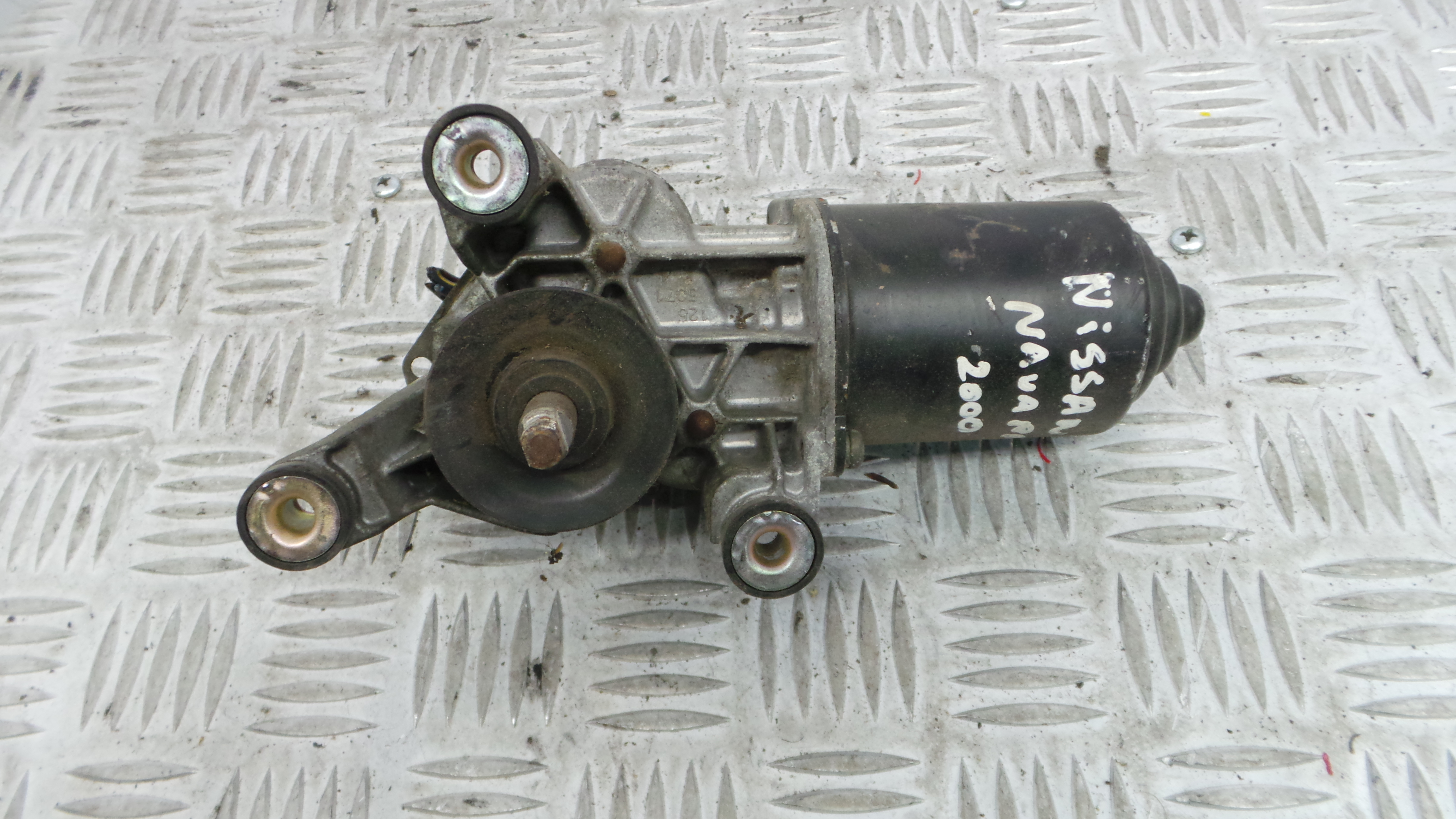 Motor Limpa Vidros Trás  - NISSAN NAVARA Camião de plataforma/chassis (D22)-33197911