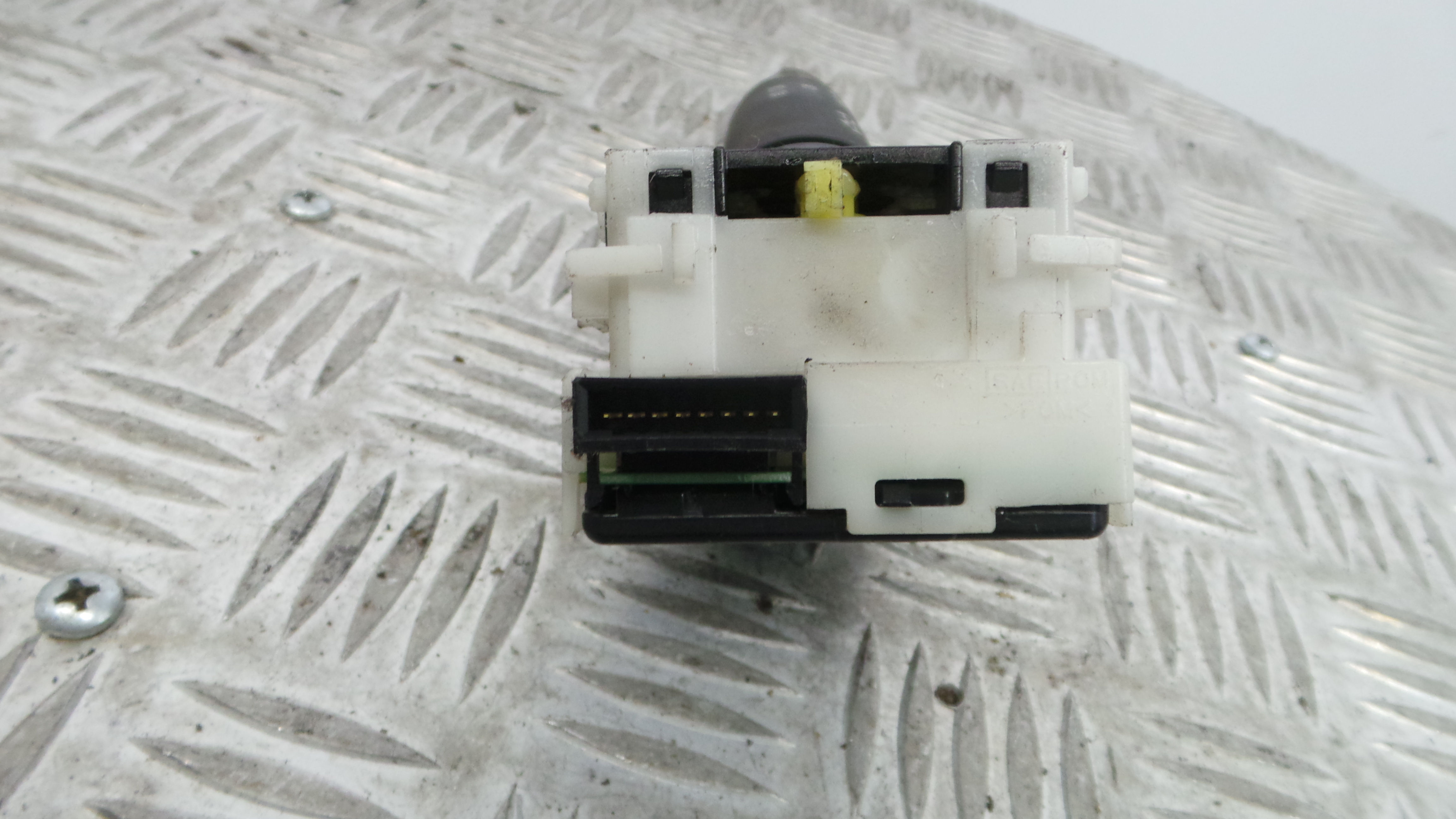 Comando das luzes 25540BG00A - NISSAN MICRA III (K12)-33197980