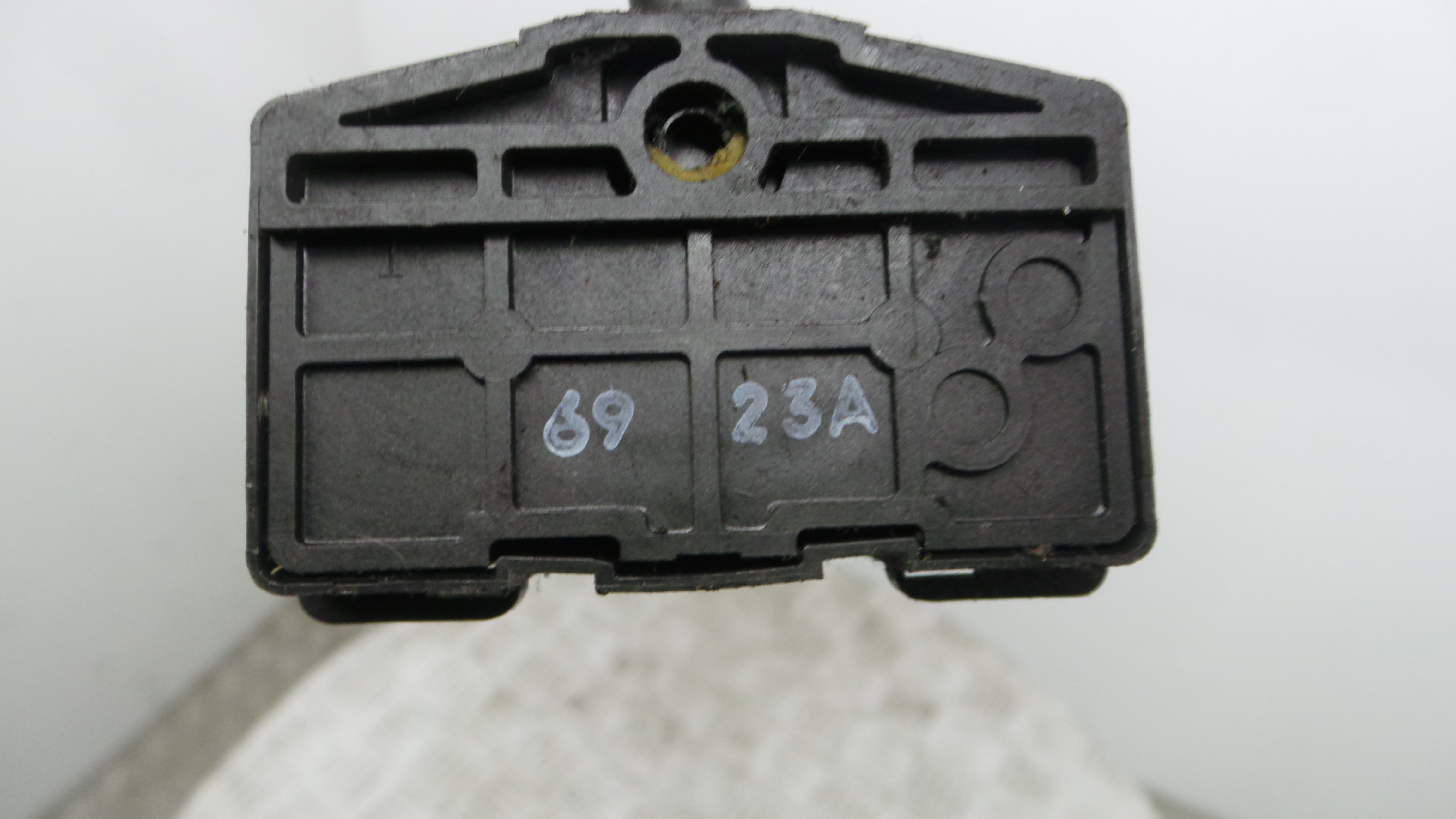 Comando de Limpa Para Brisas 6923A - MITSUBISHI Canter (FE5, FE6) VI-33197984