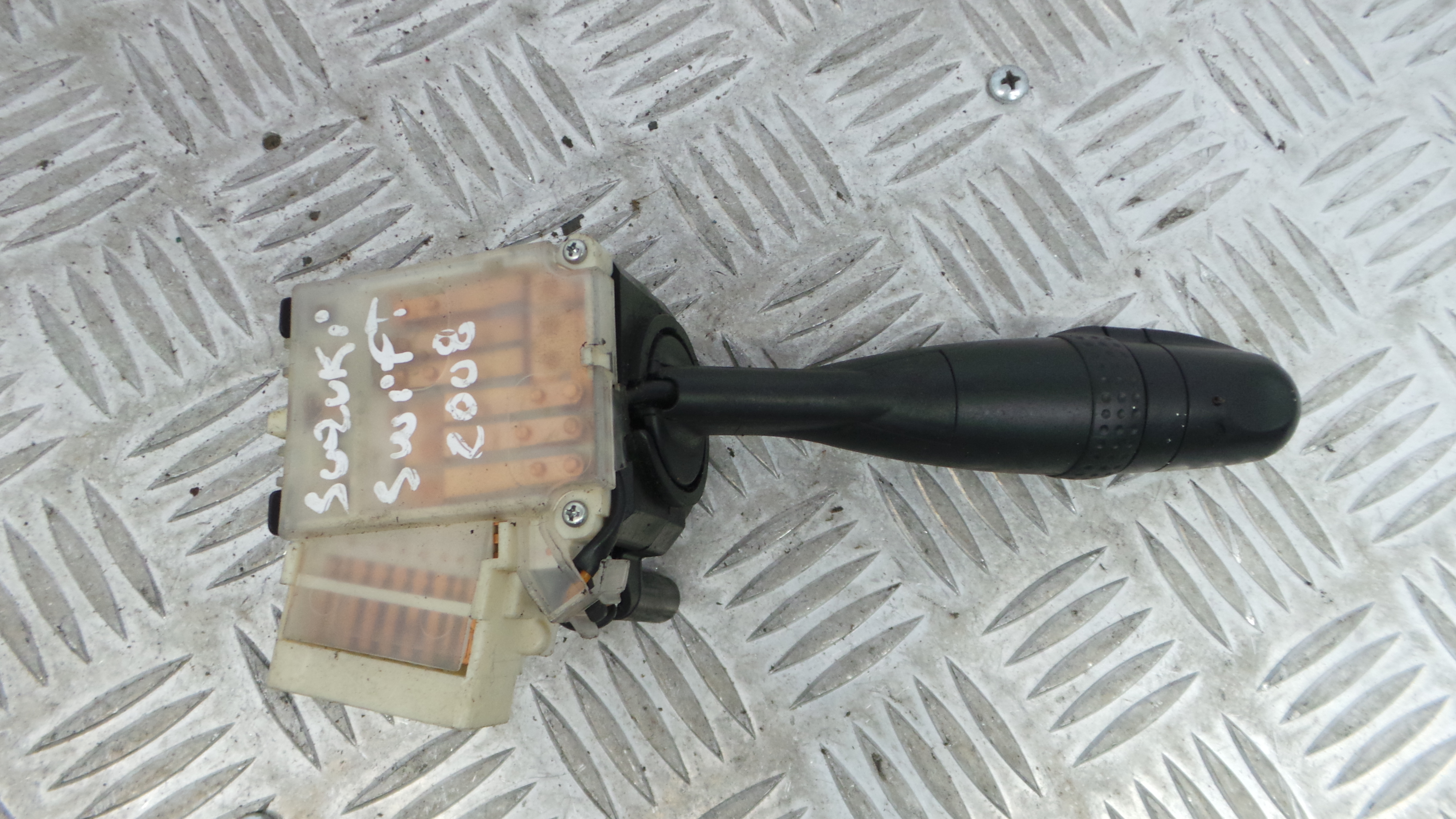 Comando das luzes  37210-62JA1-000 - SUZUKI SWIFT III (MZ, EZ)-33198012