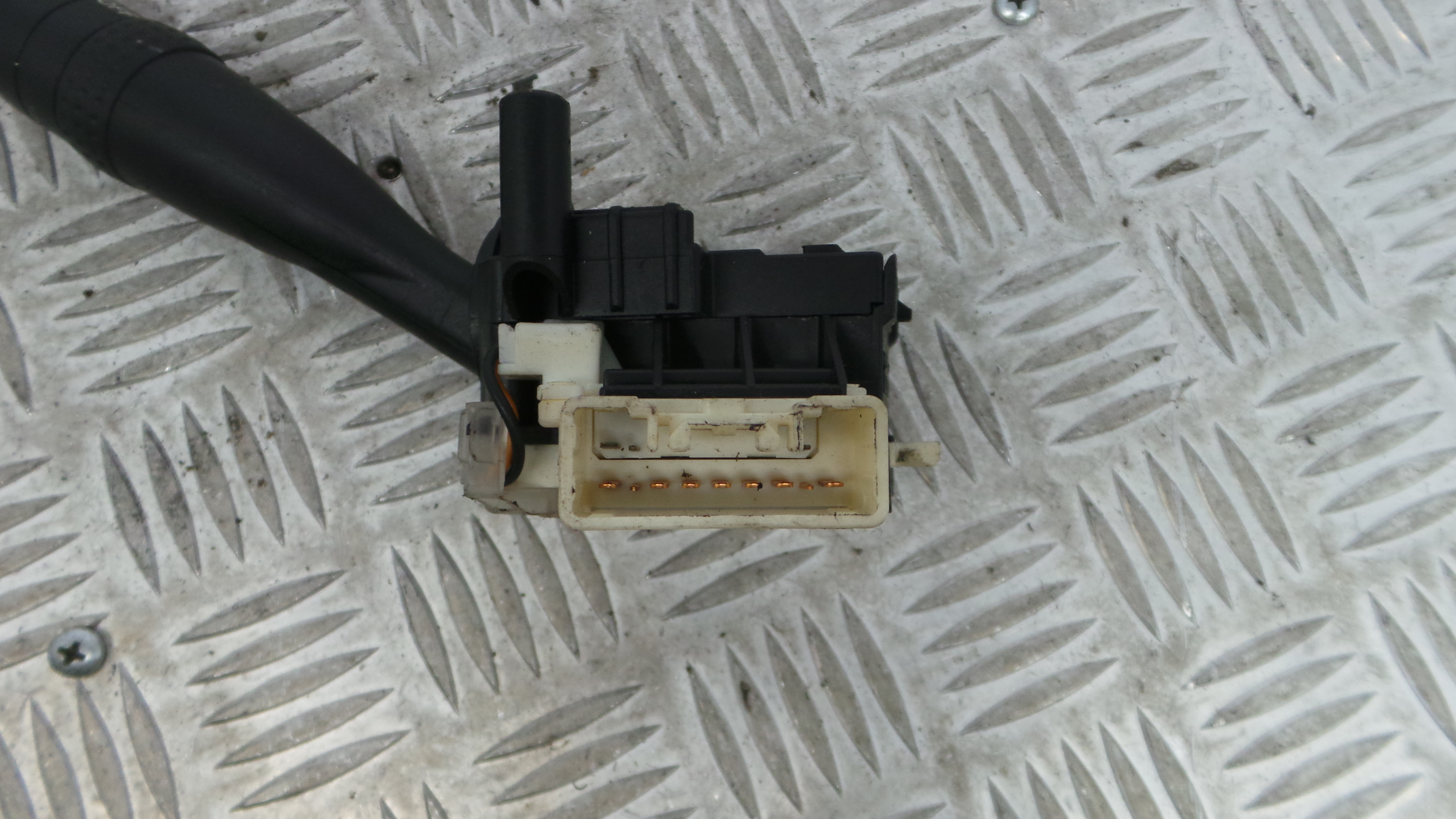 Comando das luzes  37210-62JA1-000 - SUZUKI SWIFT III (MZ, EZ)-33198012