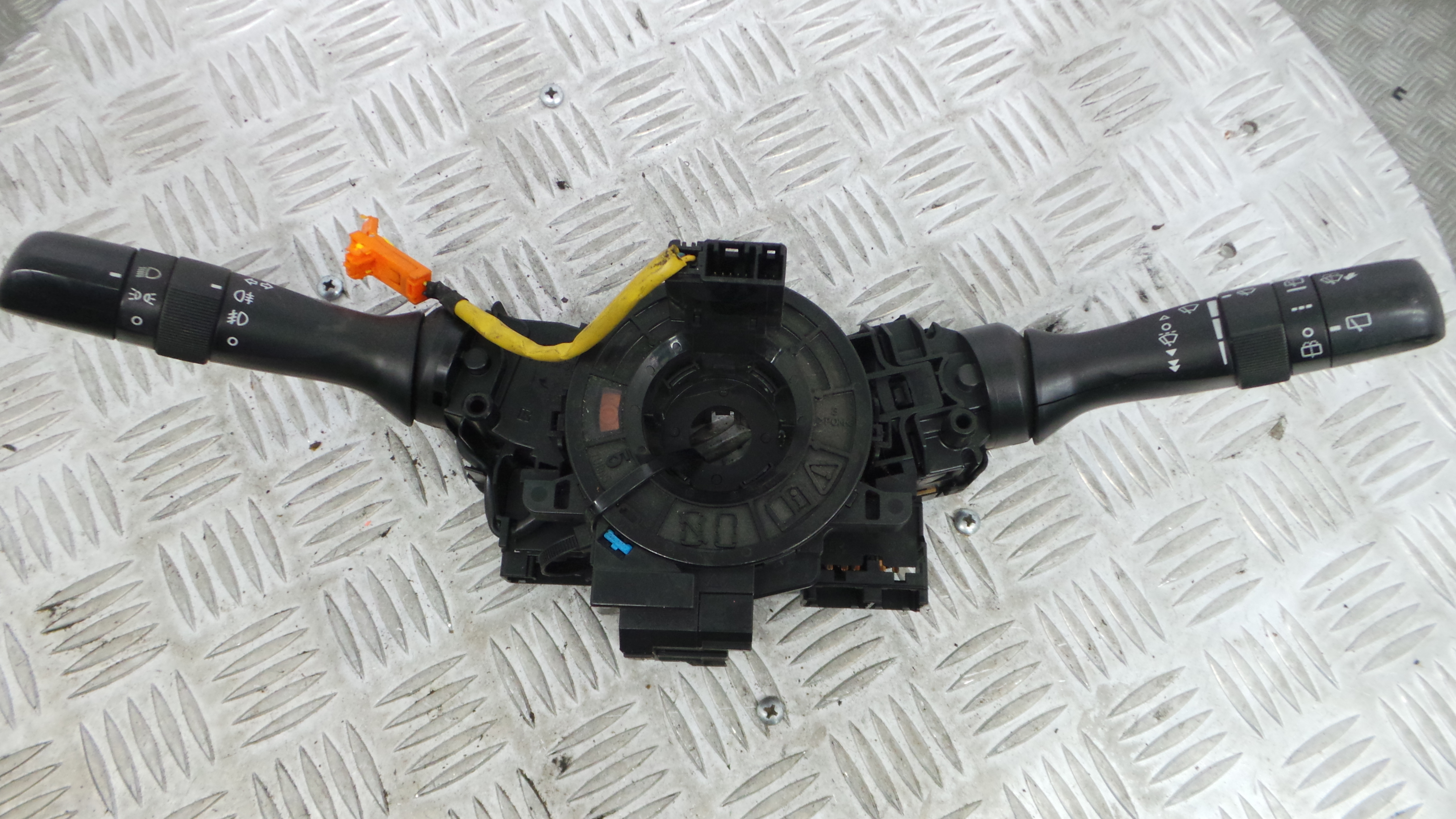 Fita de Airbags 8465202411 - TOYOTA AURIS (_E15_), COROLLA (_E15_)-33198061