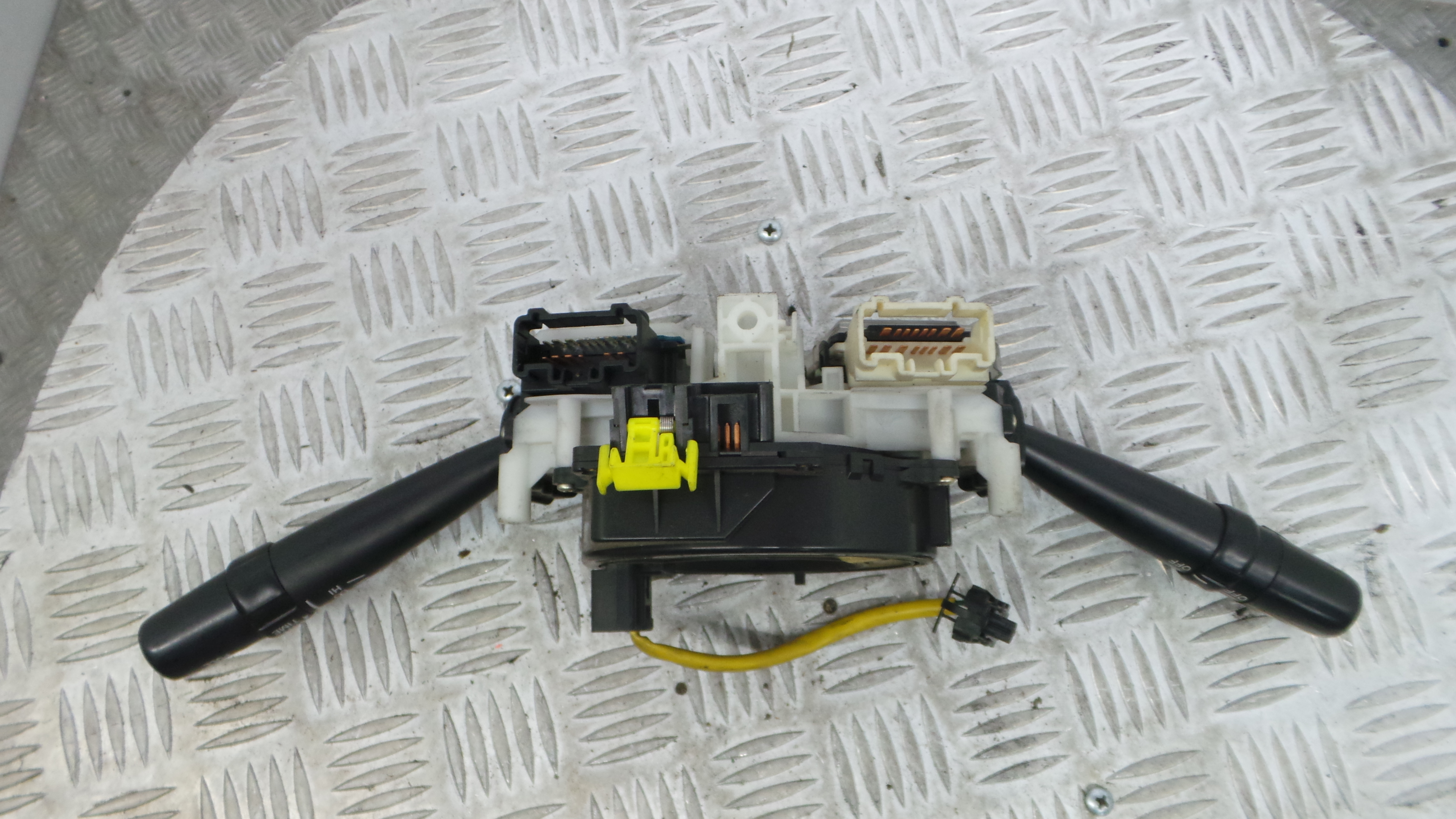 Fita de Airbags 8465205120 - TOYOTA AVENSIS (_T22_)-33198068
