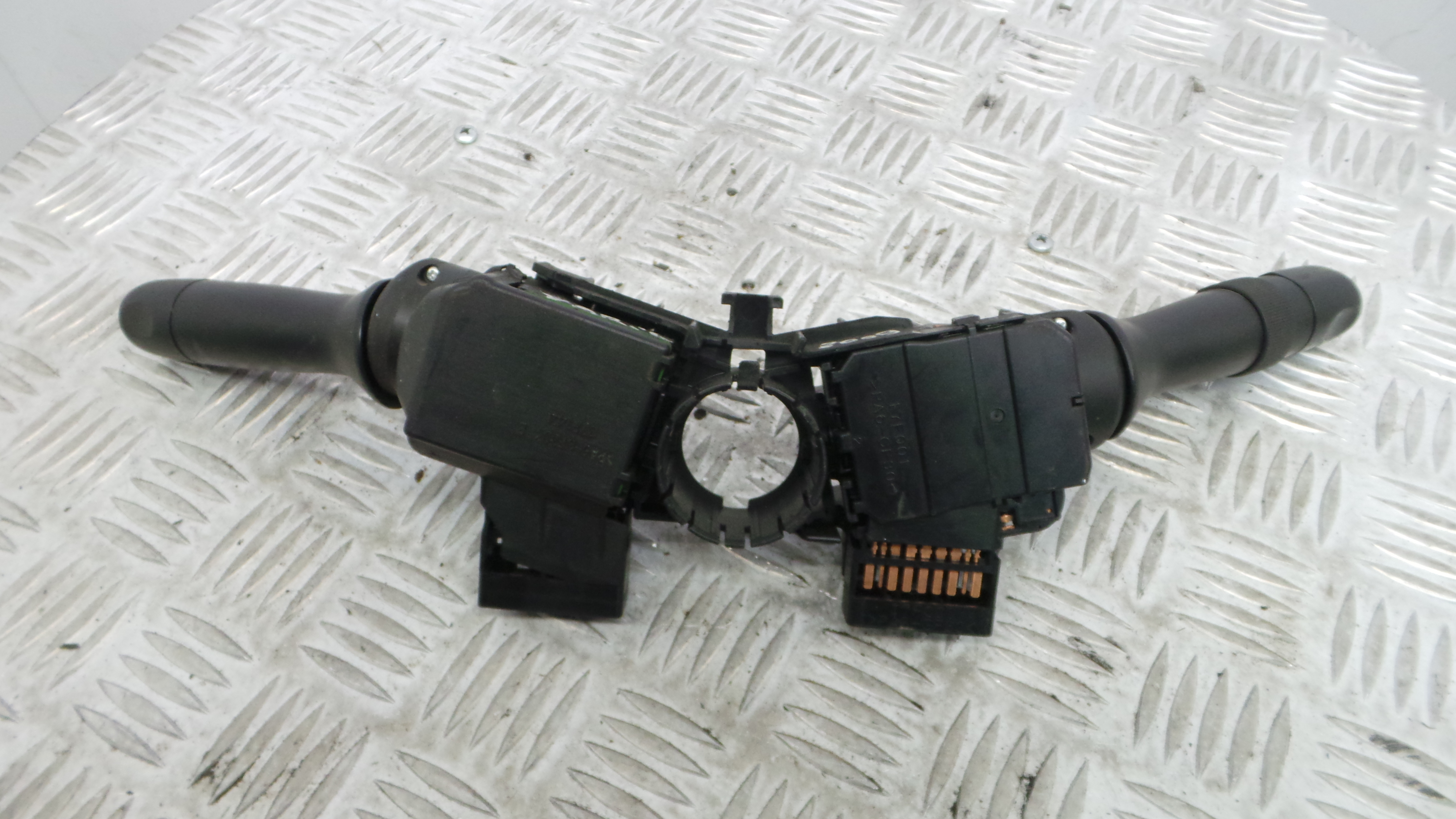 Comando das luzes  846520D030 - TOYOTA YARIS (_P9_), YARIS/VITZ (_P9_)-33198083