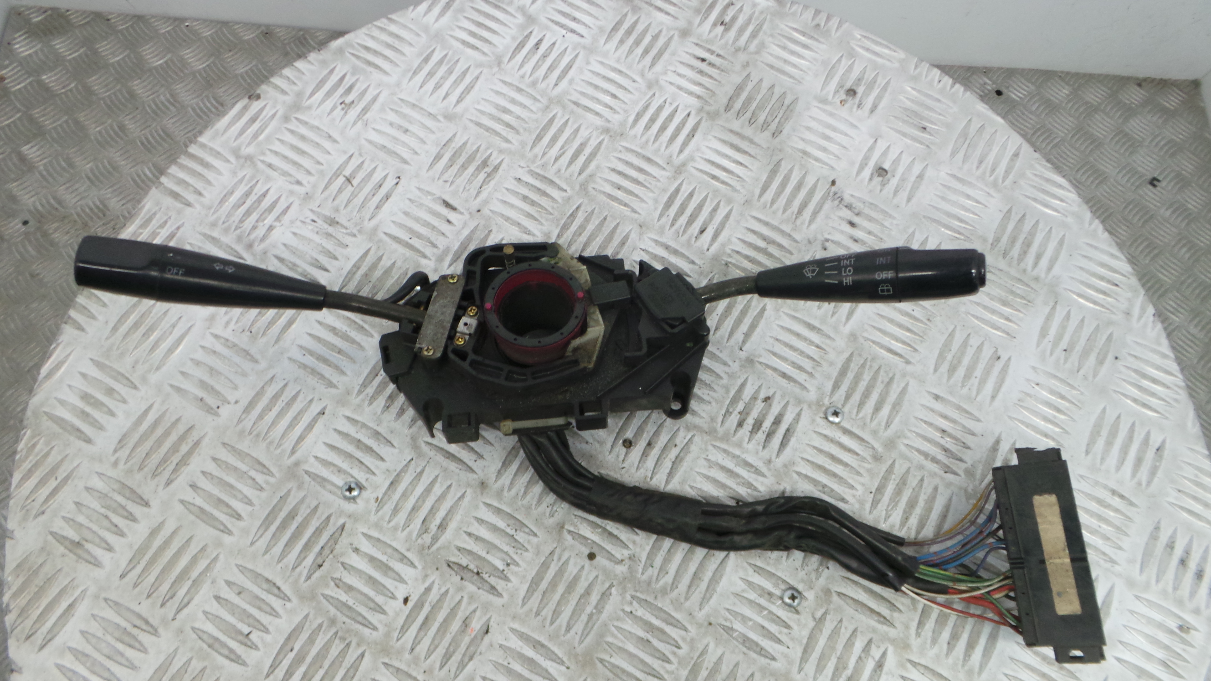 Comando das luzes  C14CV318 - TOYOTA COROLLA (_E9_)-33198087