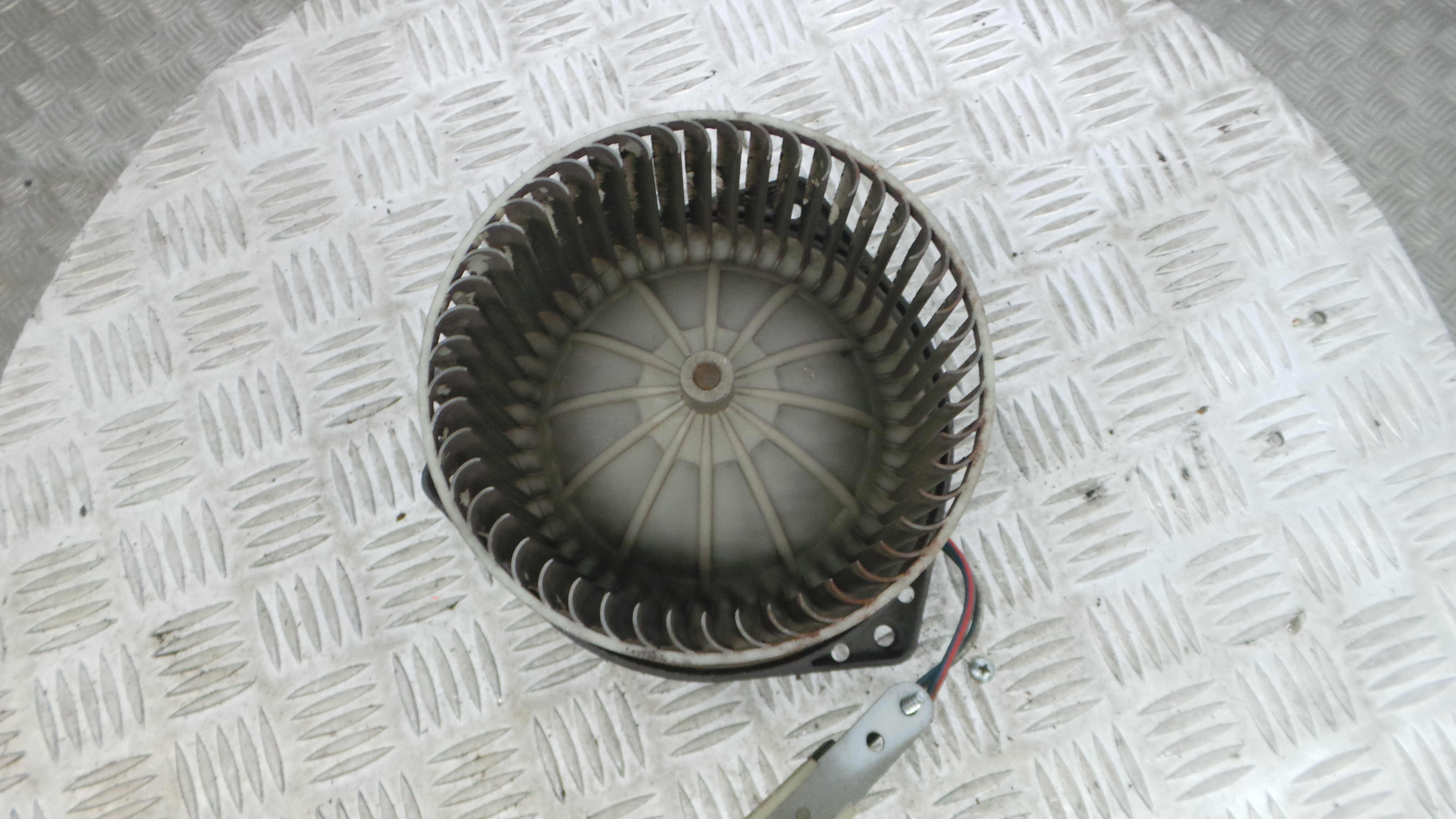 Motor da Chauffage / Motor de Sofagem 48721-30350 - NISSAN PRIMERA (P11)-33198137