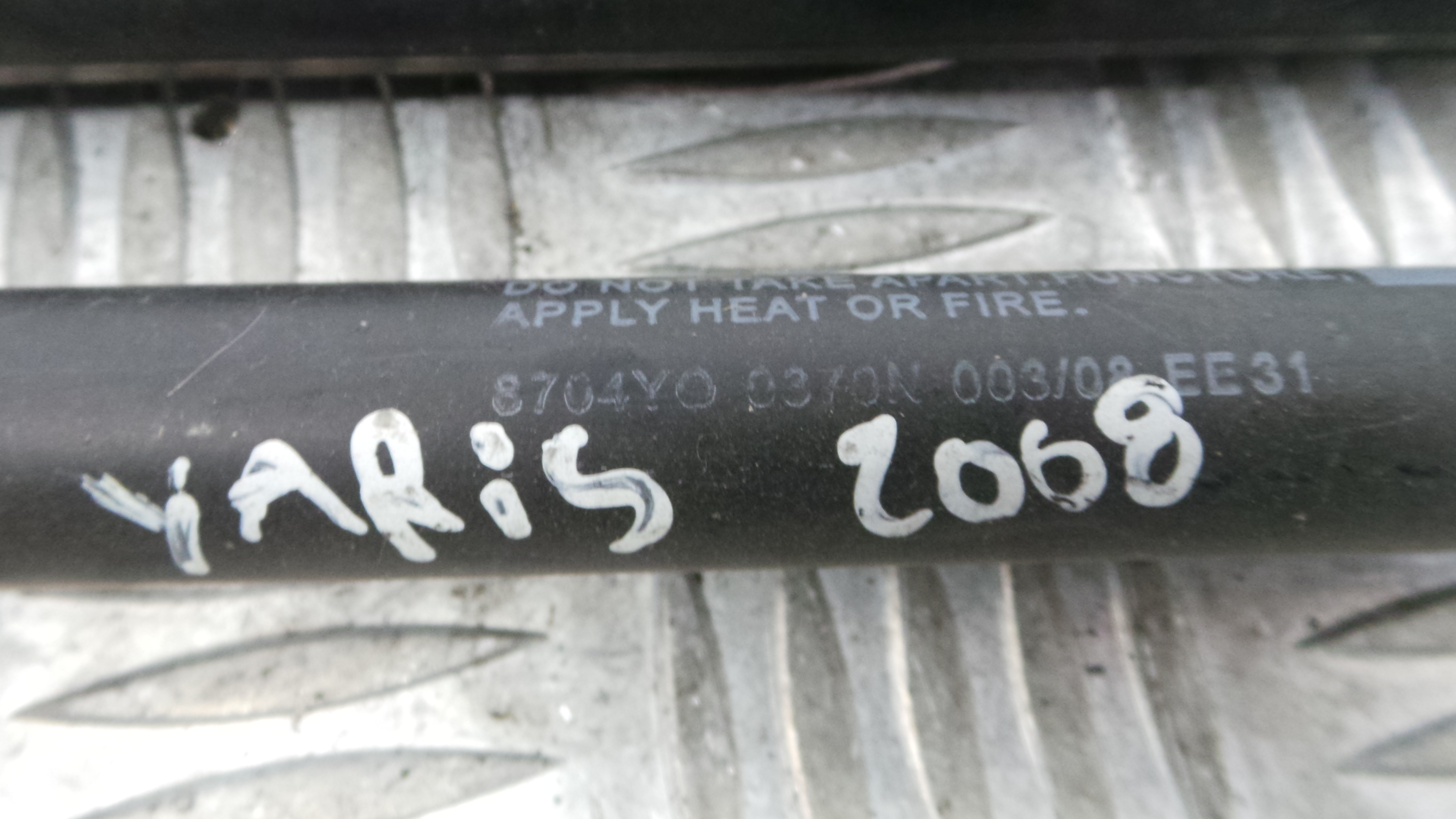 Amortecedor da Mala 68960-0D011 - TOYOTA YARIS (_P9_), YARIS/VITZ (_P9_)-33198174