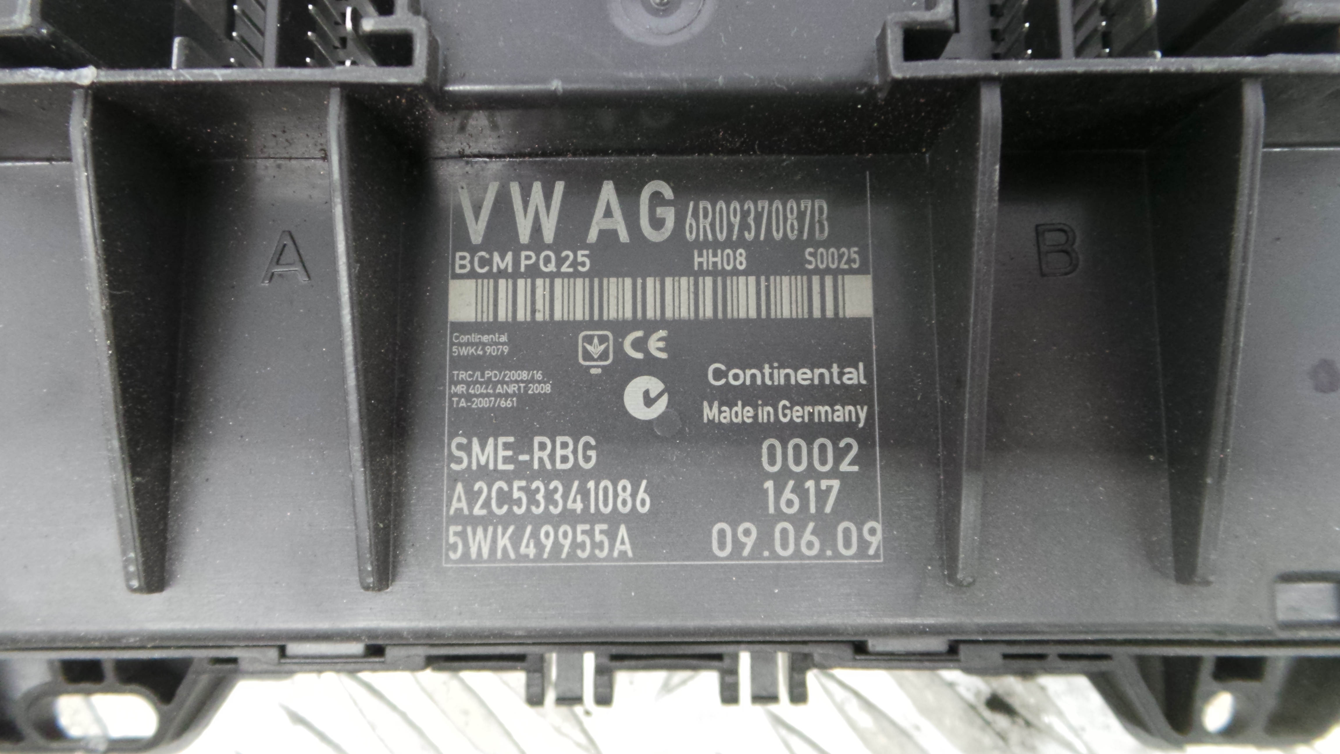 Modulo Electrónico 6R0937087B - VW POLO V (6R1, 6C1)-33198204