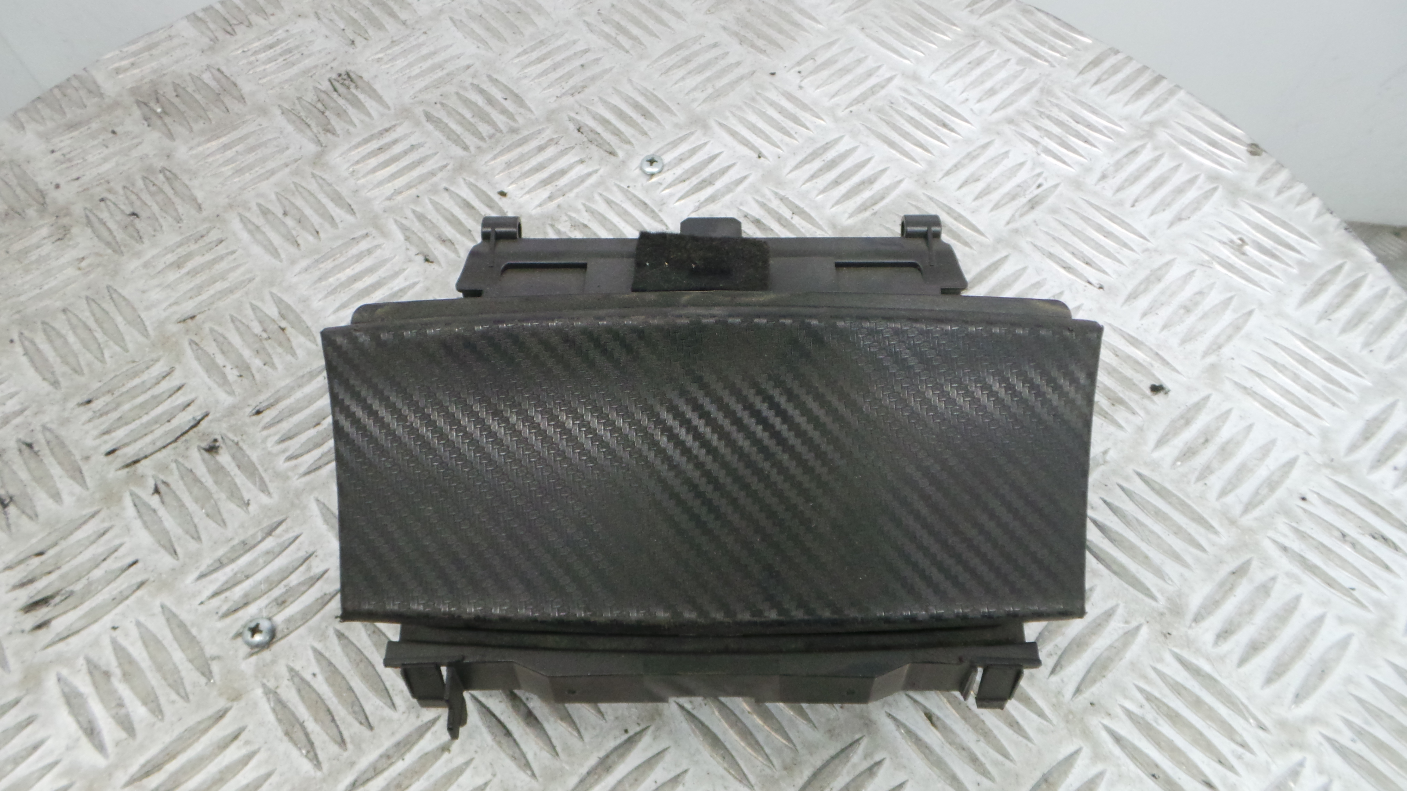 Cinzeiro A2036800852 - MERCEDES-BENZ C-CLASS (W203)-33198221