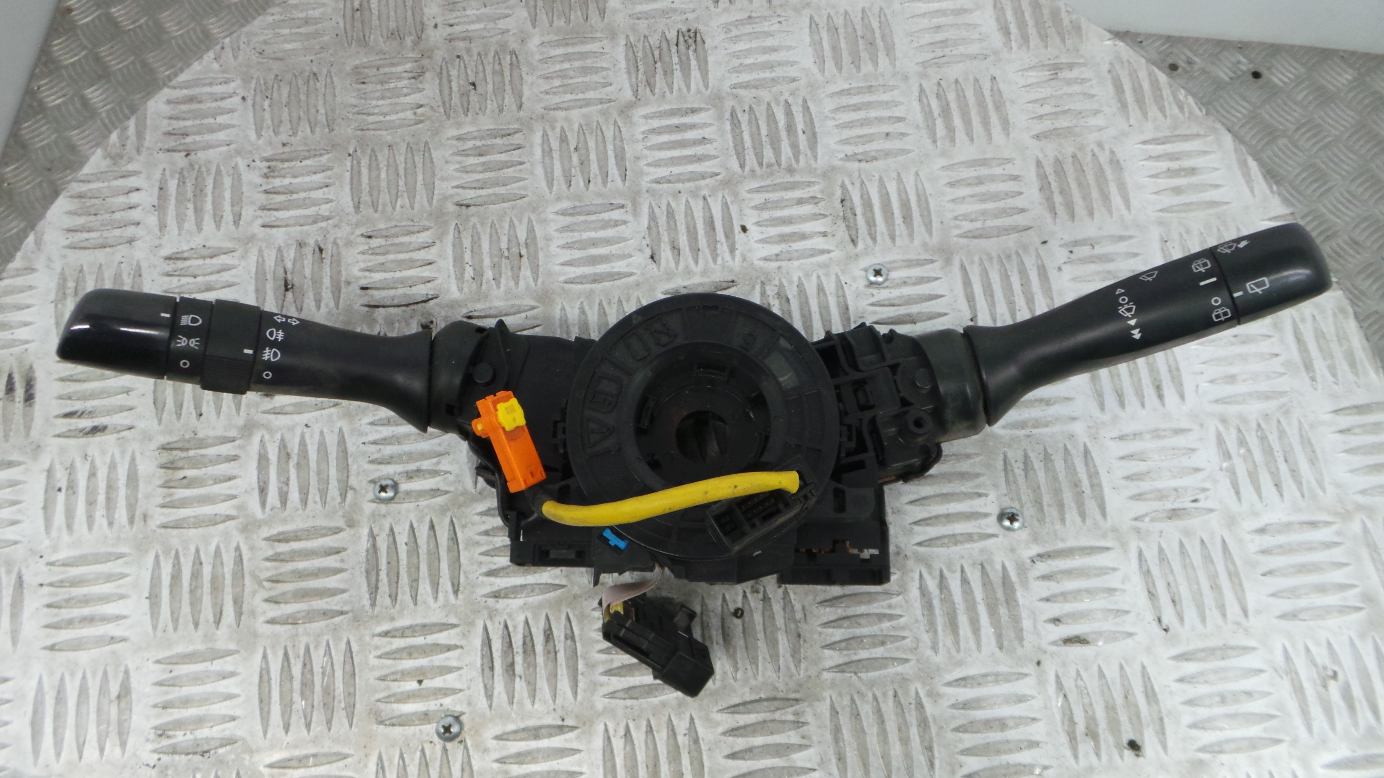 Fita de Airbags 841400D310 - TOYOTA YARIS (_P13_), YARIS/VITZ (_P13_)-33198247